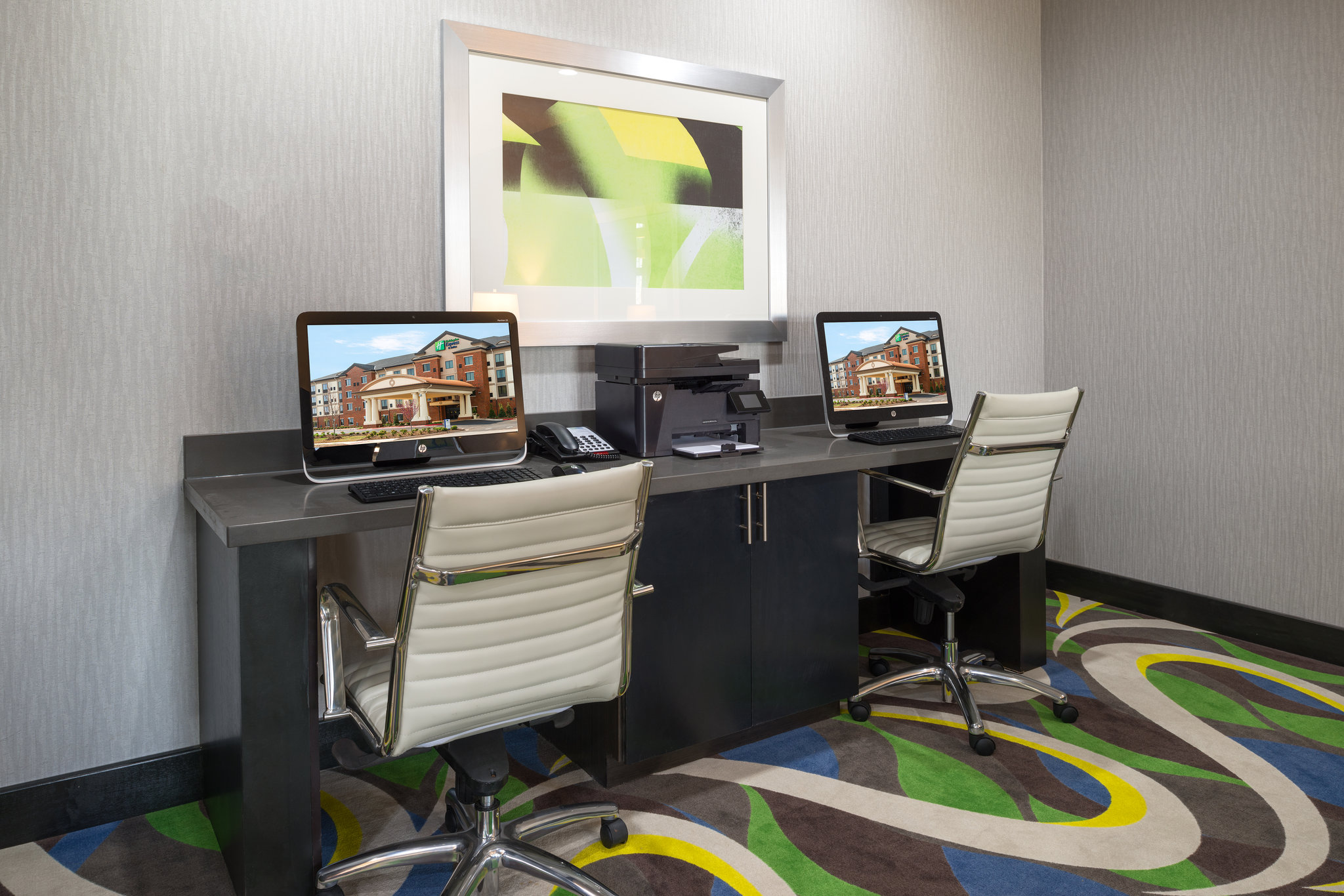 Holiday Inn Express & Suites Norman