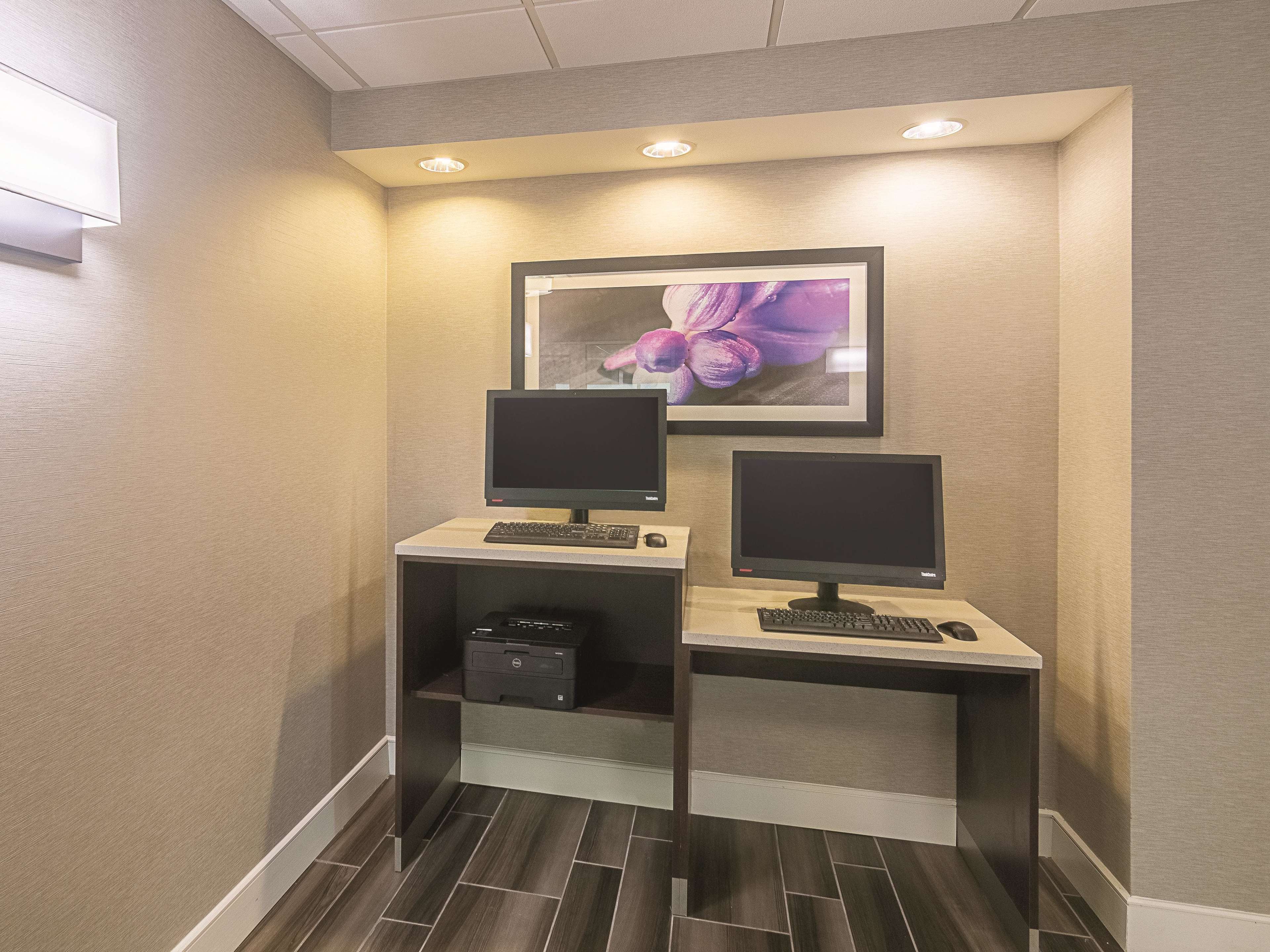 La Quinta Inn & Suites by Wyndham Oklahoma City Norman