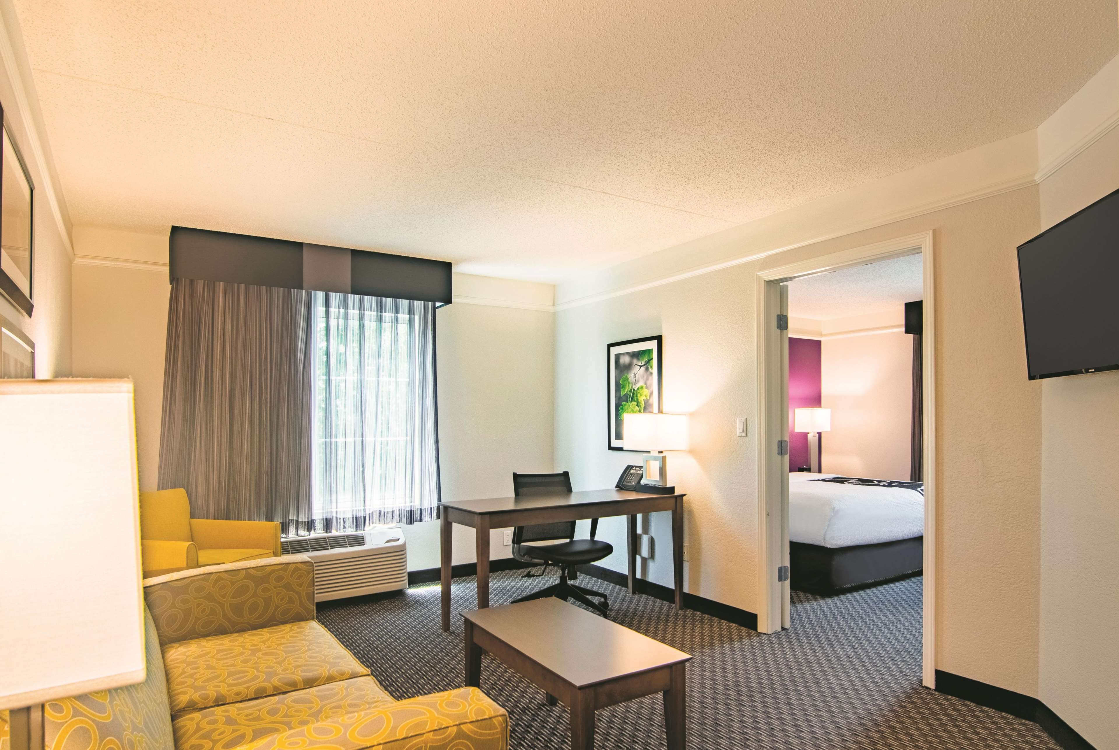 La Quinta Inn & Suites by Wyndham Oklahoma City Norman