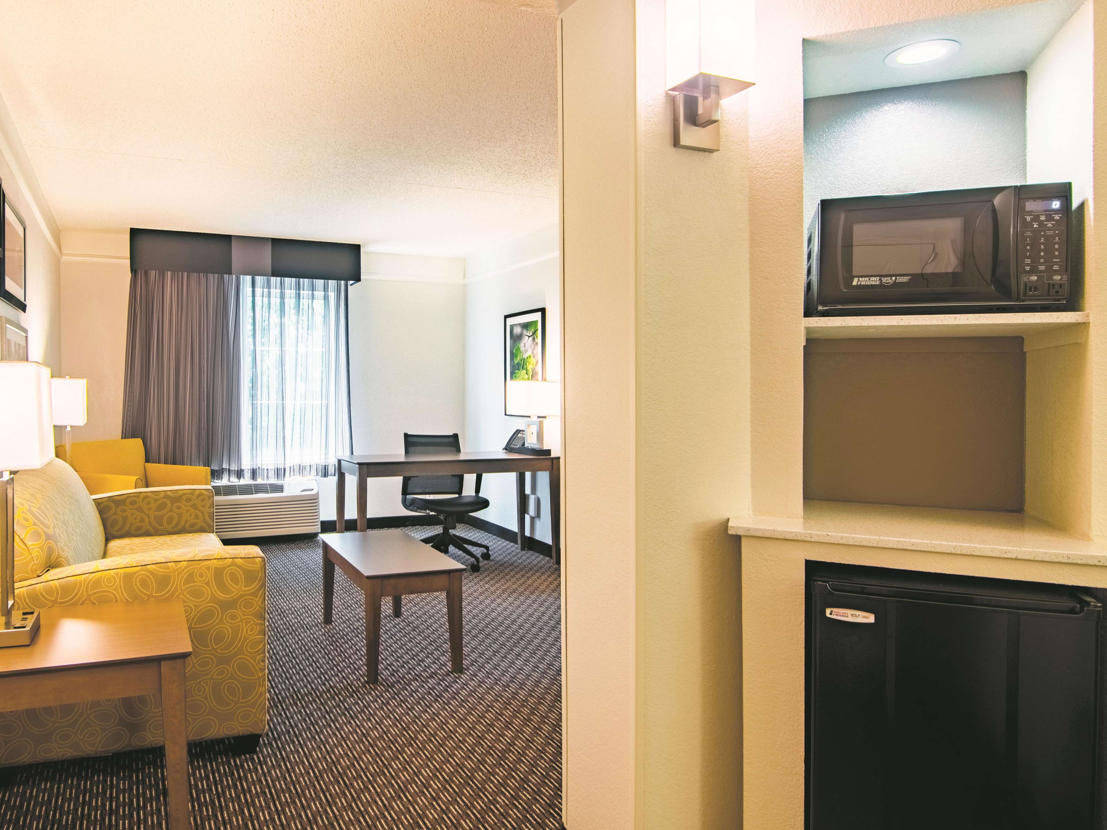 La Quinta Inn & Suites by Wyndham Oklahoma City Norman