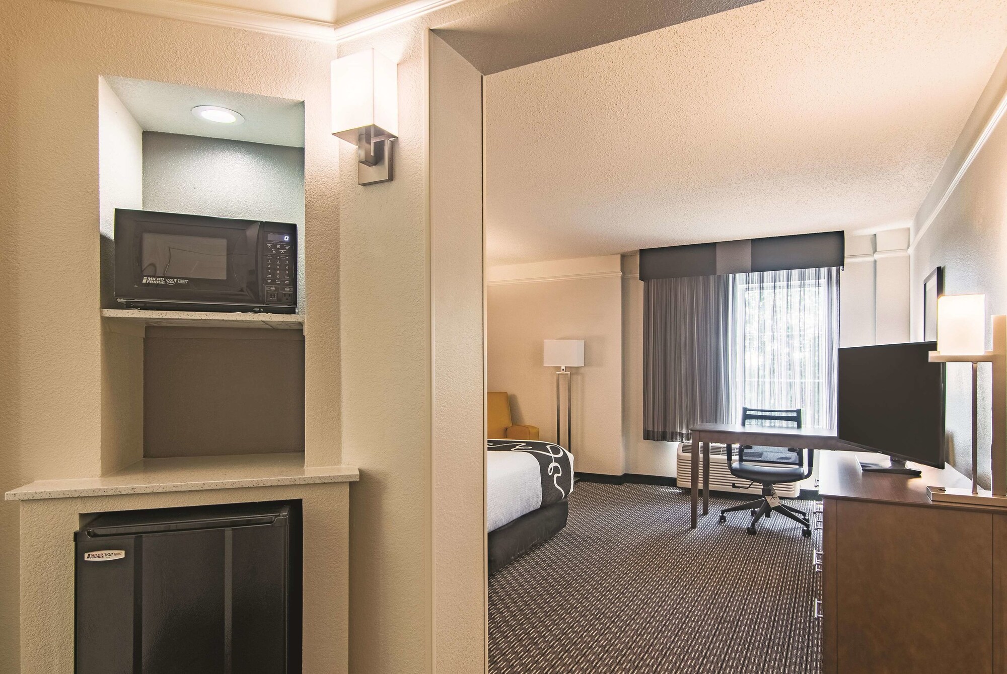 La Quinta Inn & Suites by Wyndham Oklahoma City Norman