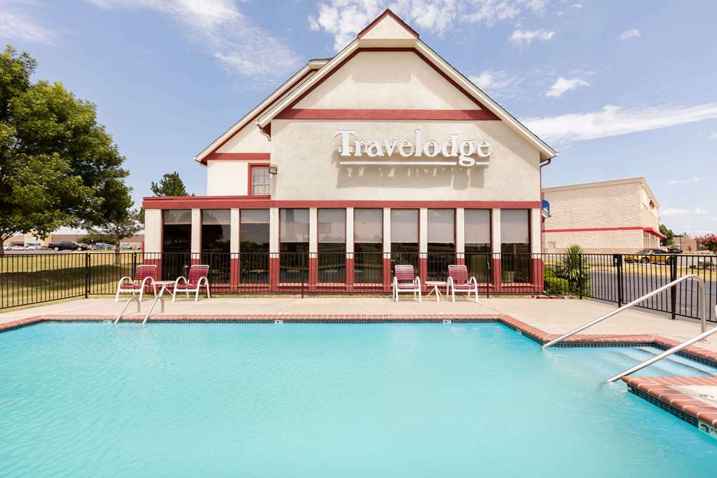 Travelodge Inn & Suites by Wyndham Norman