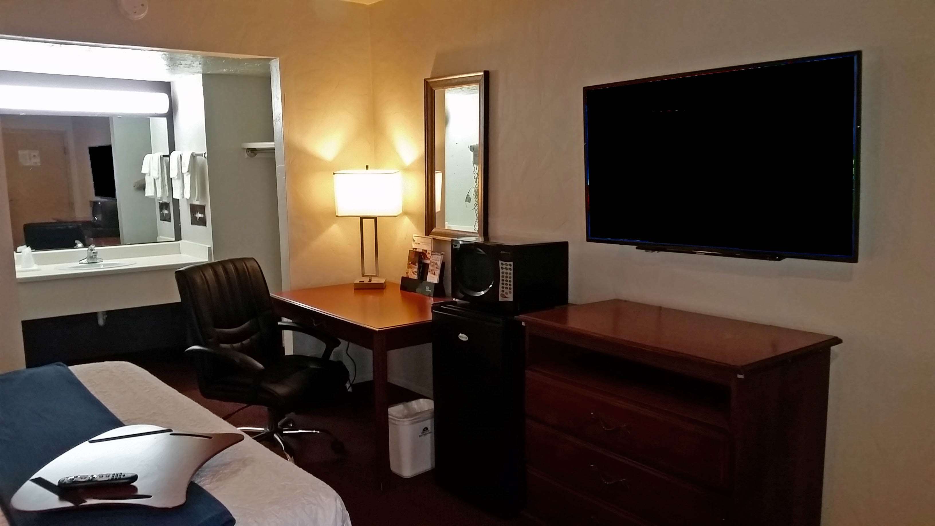 Best Way Inn
