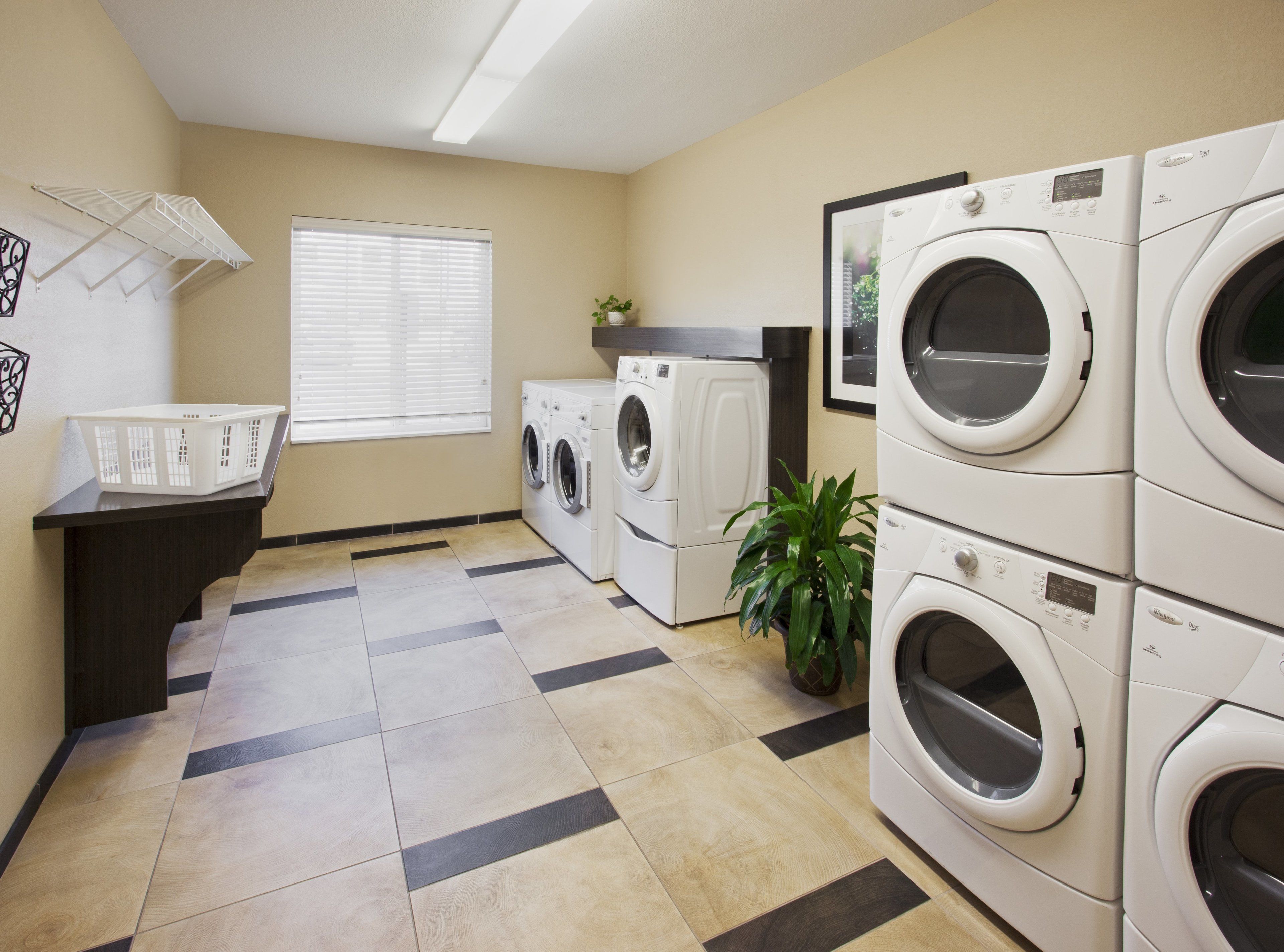 Candlewood Suites Oklahoma City - Bricktown