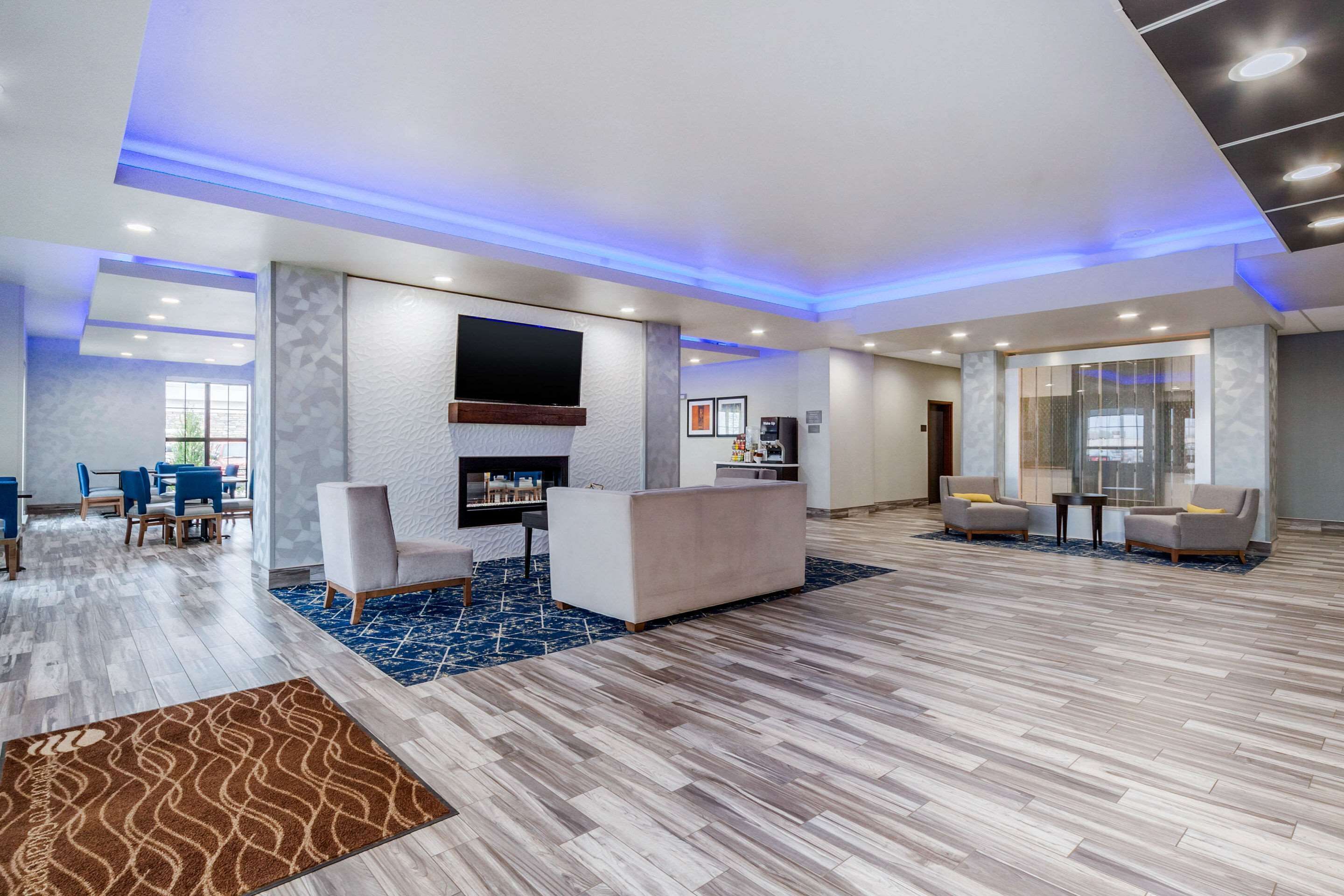 Comfort Inn & Suites Oklahoma City South I-35