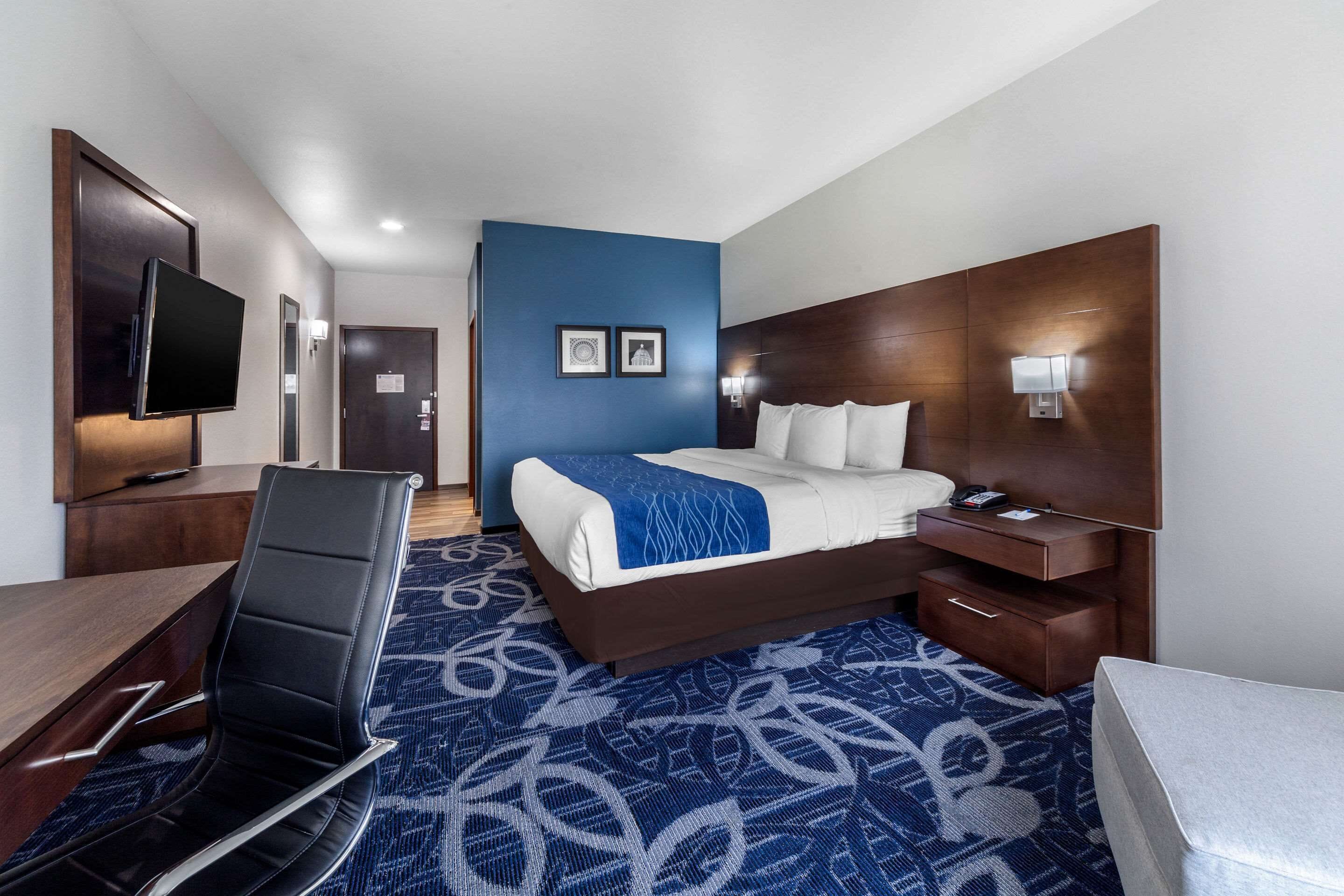 Comfort Inn & Suites Oklahoma City South I-35
