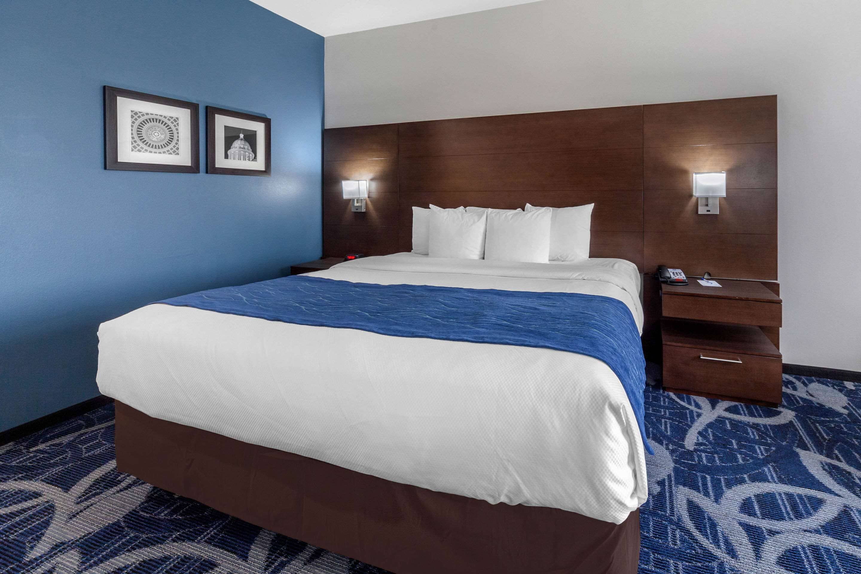Comfort Inn & Suites Oklahoma City South I-35