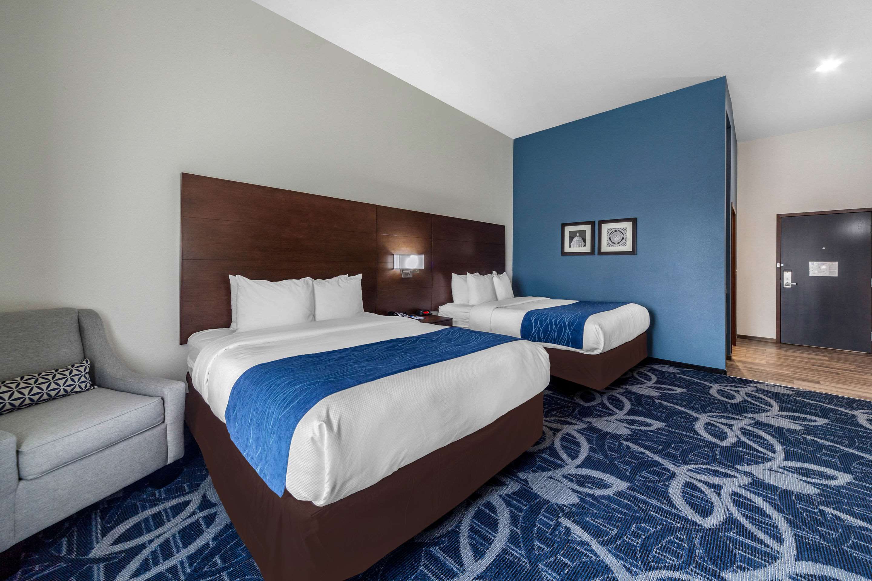 Comfort Inn & Suites Oklahoma City South I-35