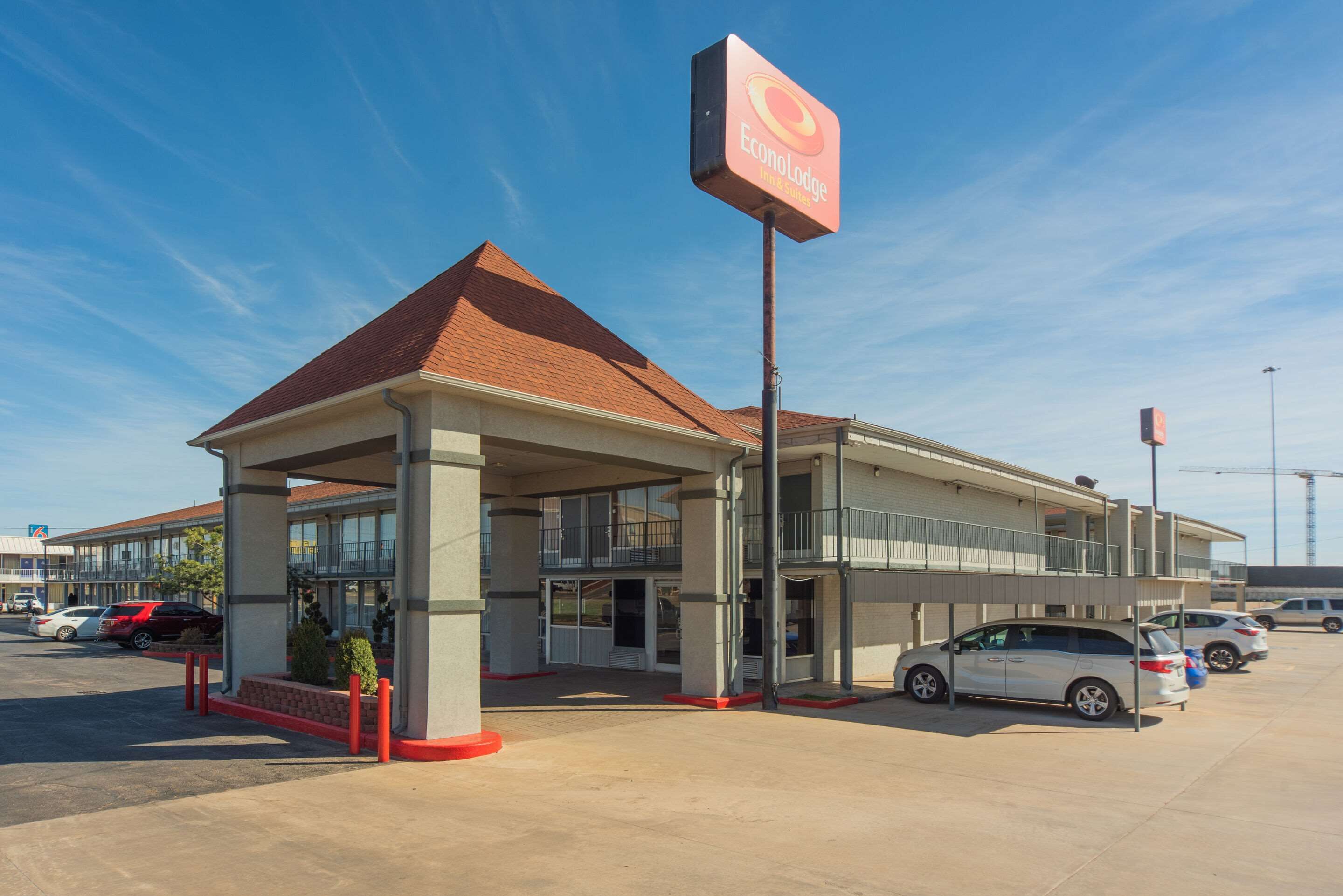 Econo Lodge Inn & Suites Near Bricktown