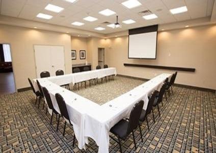 Hampton Inn & Suites Oklahoma City Airport