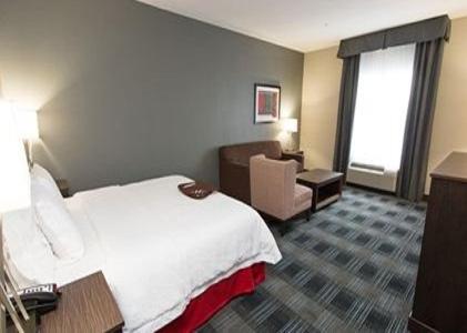 Hampton Inn & Suites Oklahoma City Airport