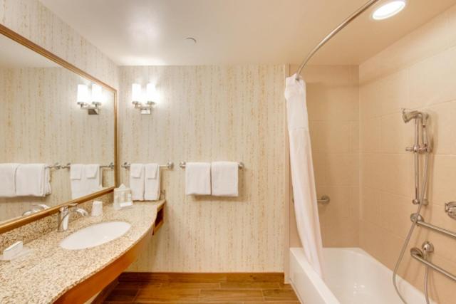 Hilton Garden Inn Oklahoma City Bricktown