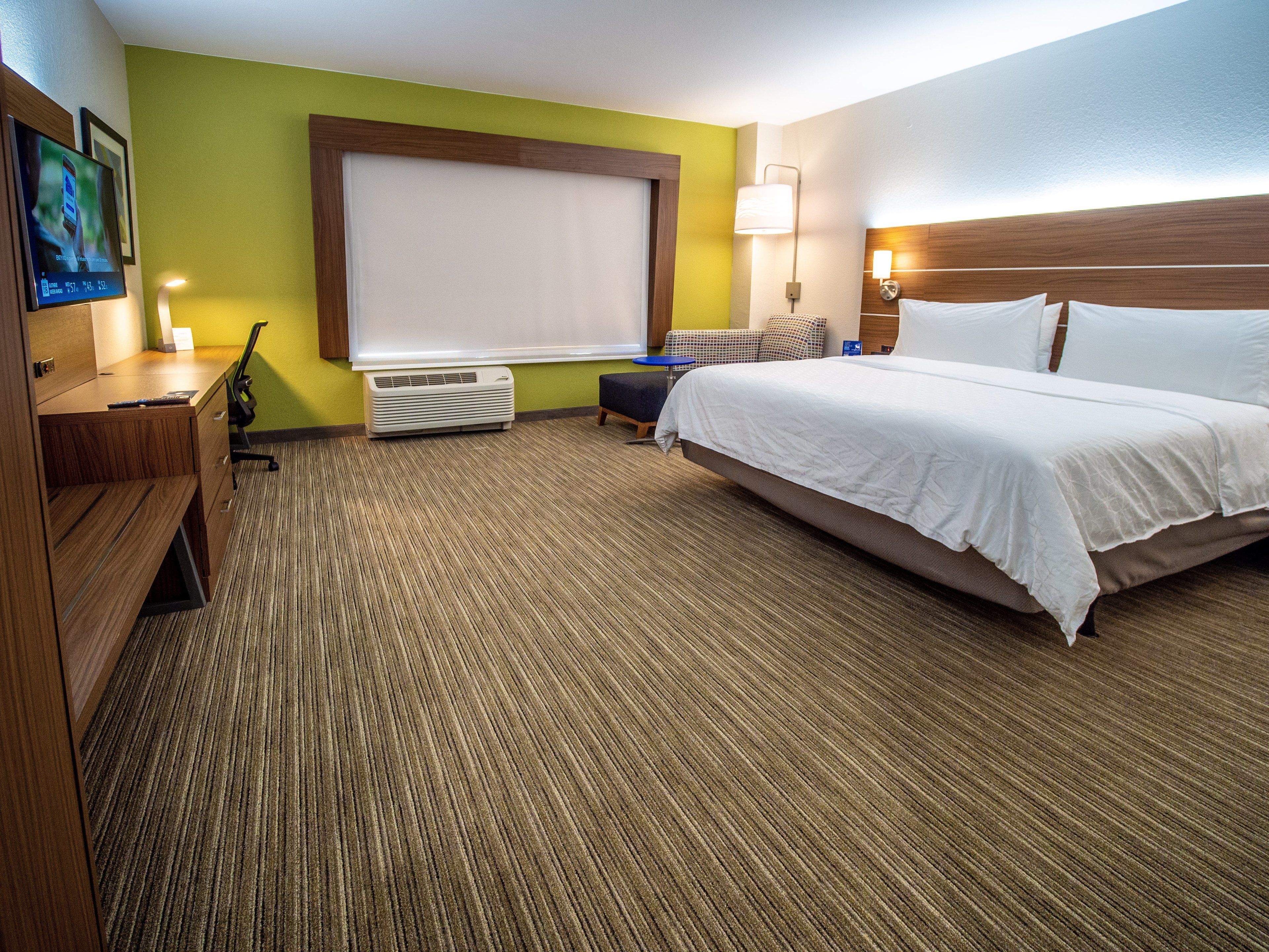 Holiday Inn Express & Suites Oklahoma City Airport
