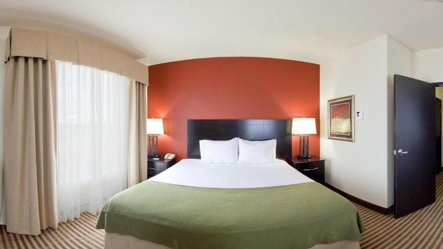 Holiday Inn Express Hotel & Suites Oklahoma City Northwest - Quail Springs