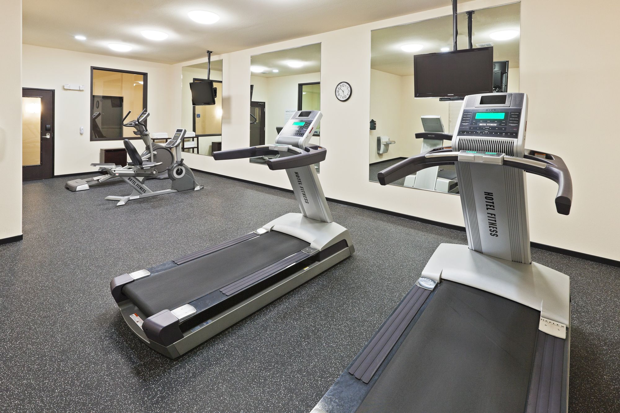 Holiday Inn Express Hotel & Suites Oklahoma City Northwest - Quail Springs