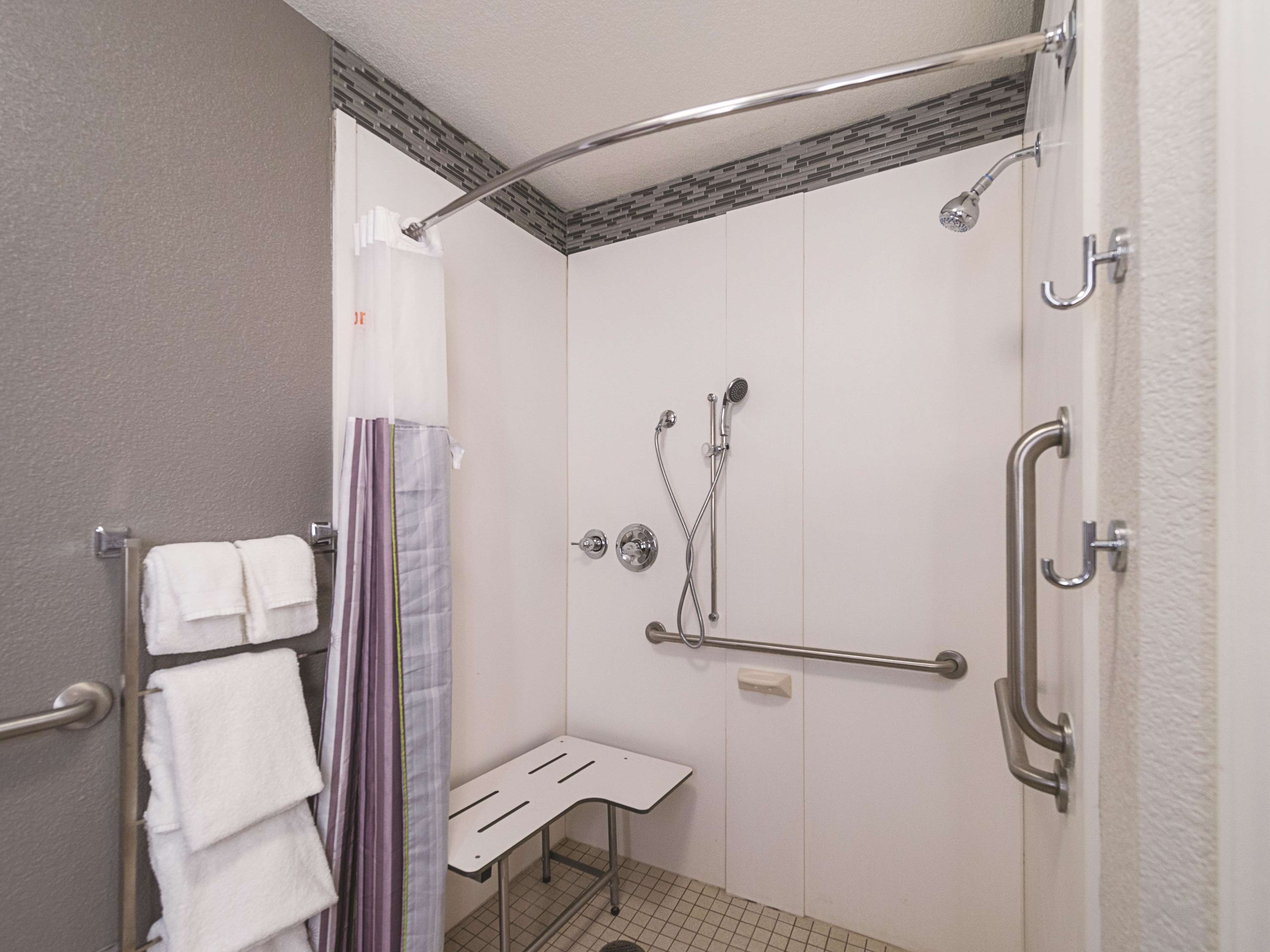 La Quinta Inn & Suites by Wyndham Oklahoma City - NW Expwy