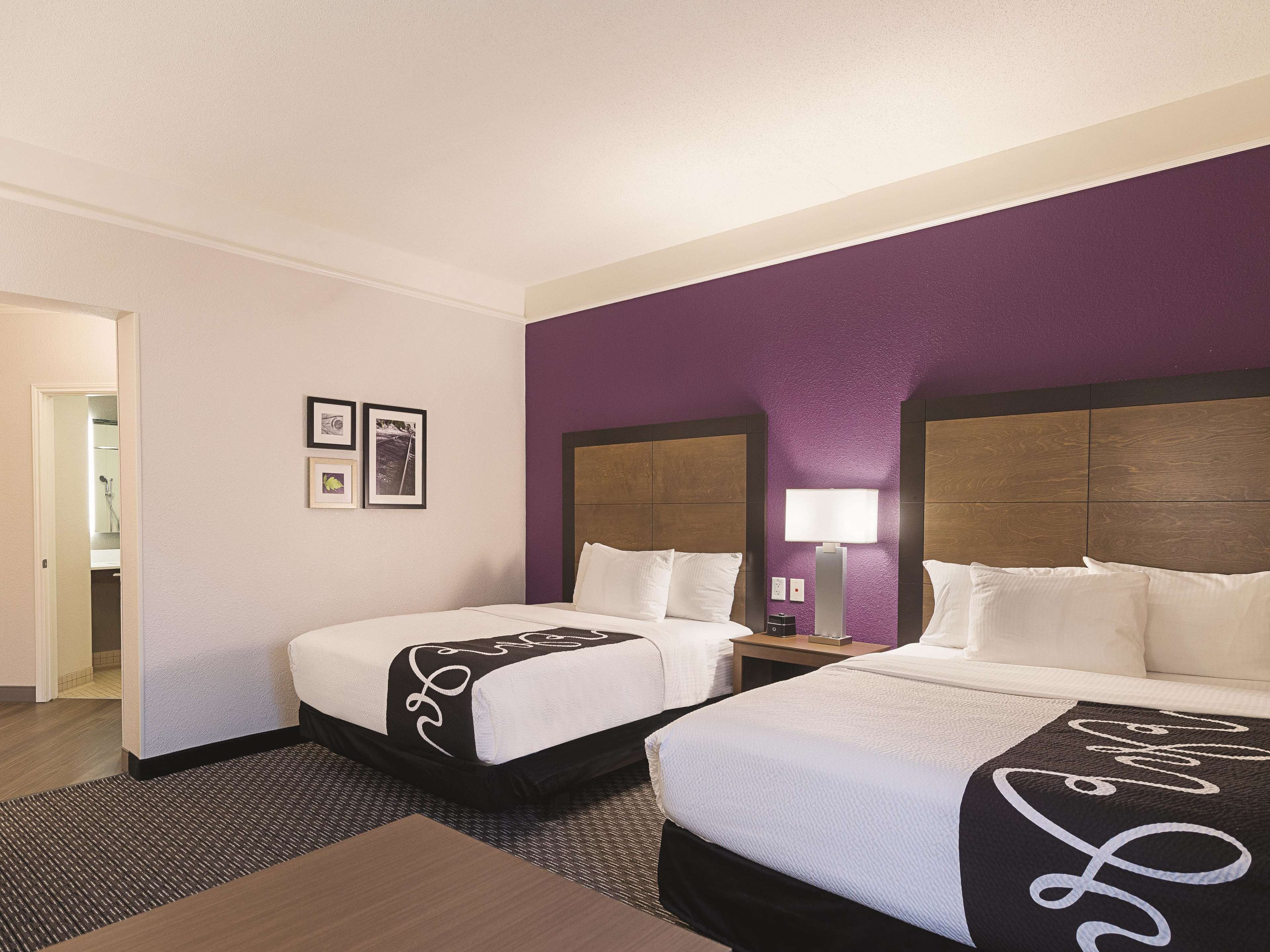 La Quinta Inn & Suites by Wyndham Oklahoma City - NW Expwy