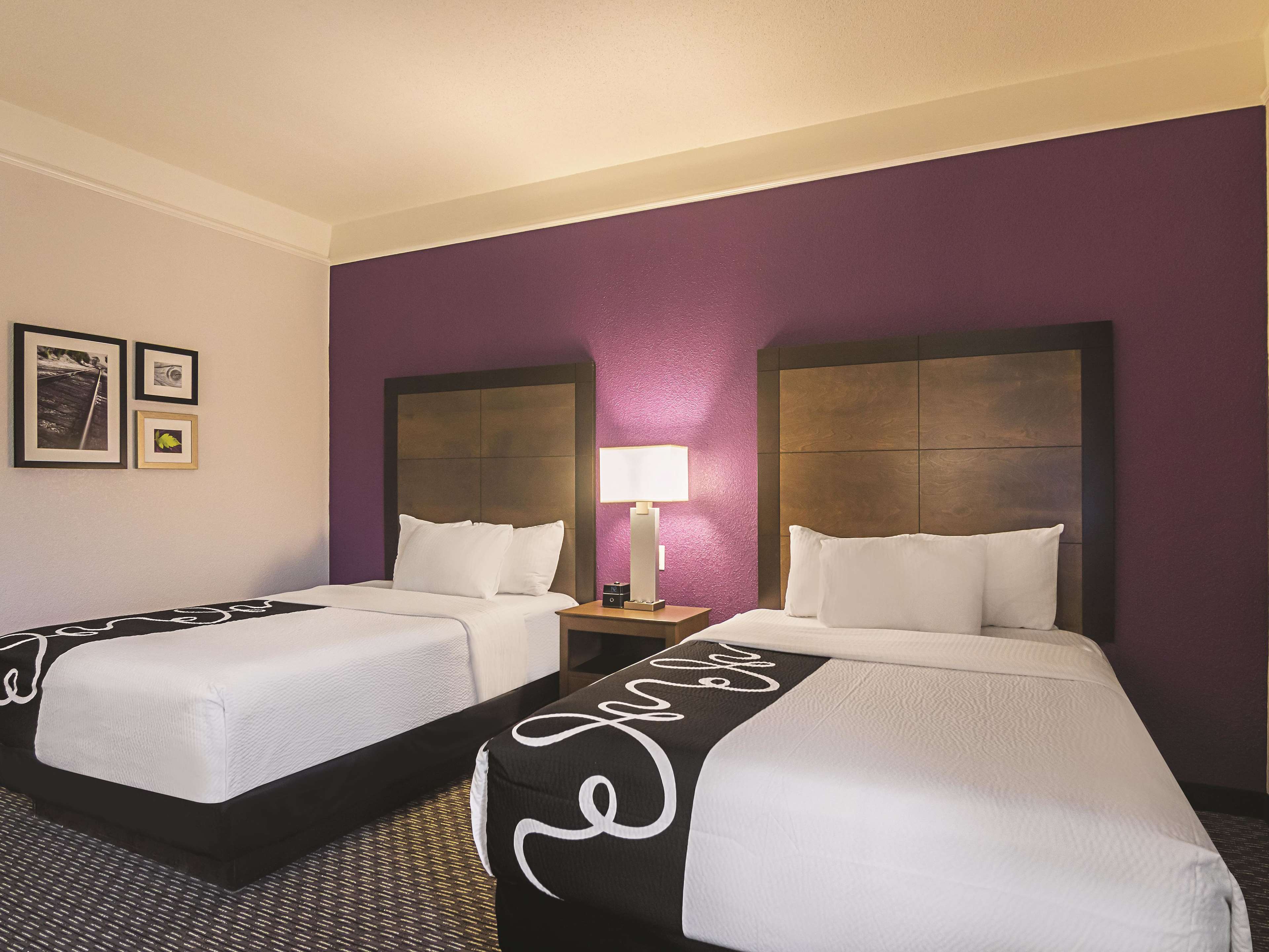 La Quinta Inn & Suites by Wyndham Oklahoma City - NW Expwy