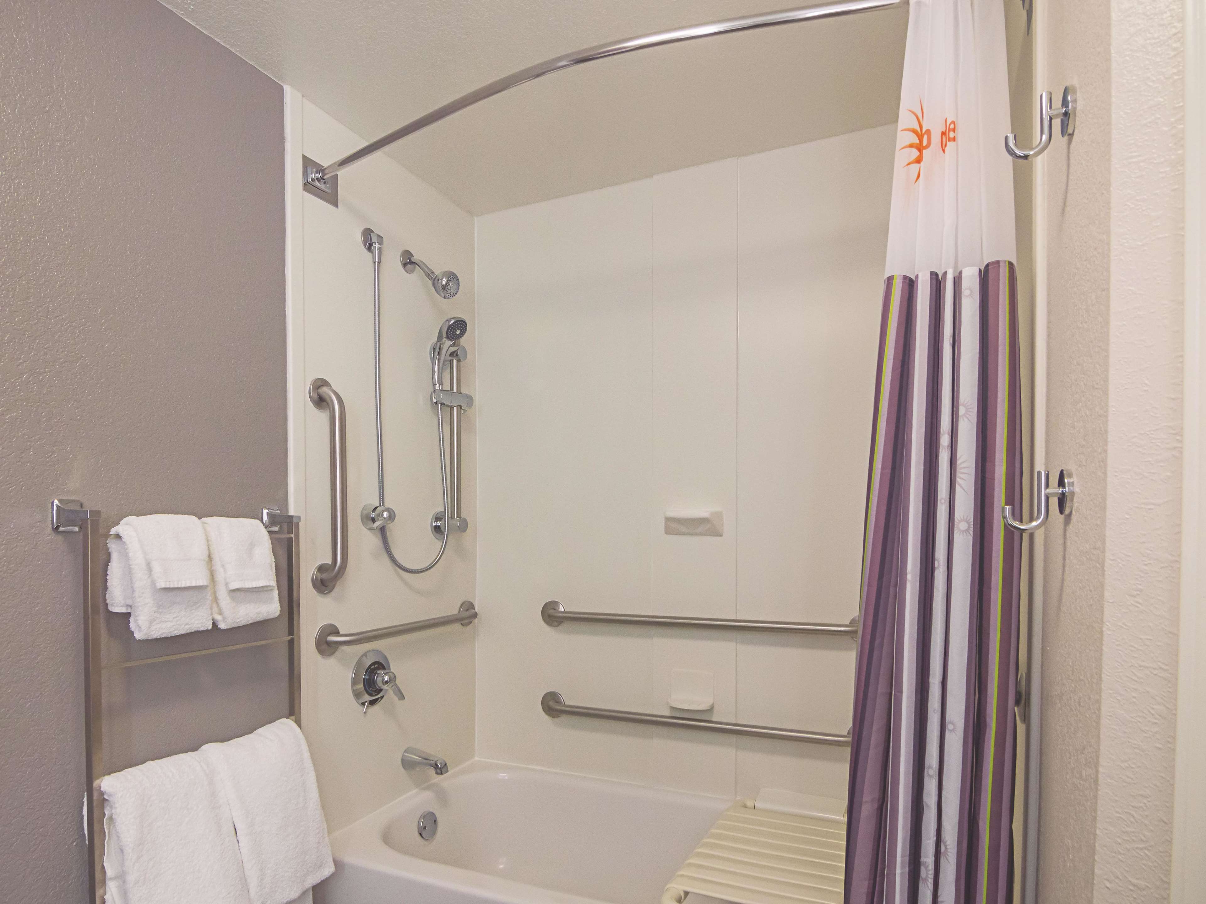La Quinta Inn & Suites by Wyndham Oklahoma City - NW Expwy