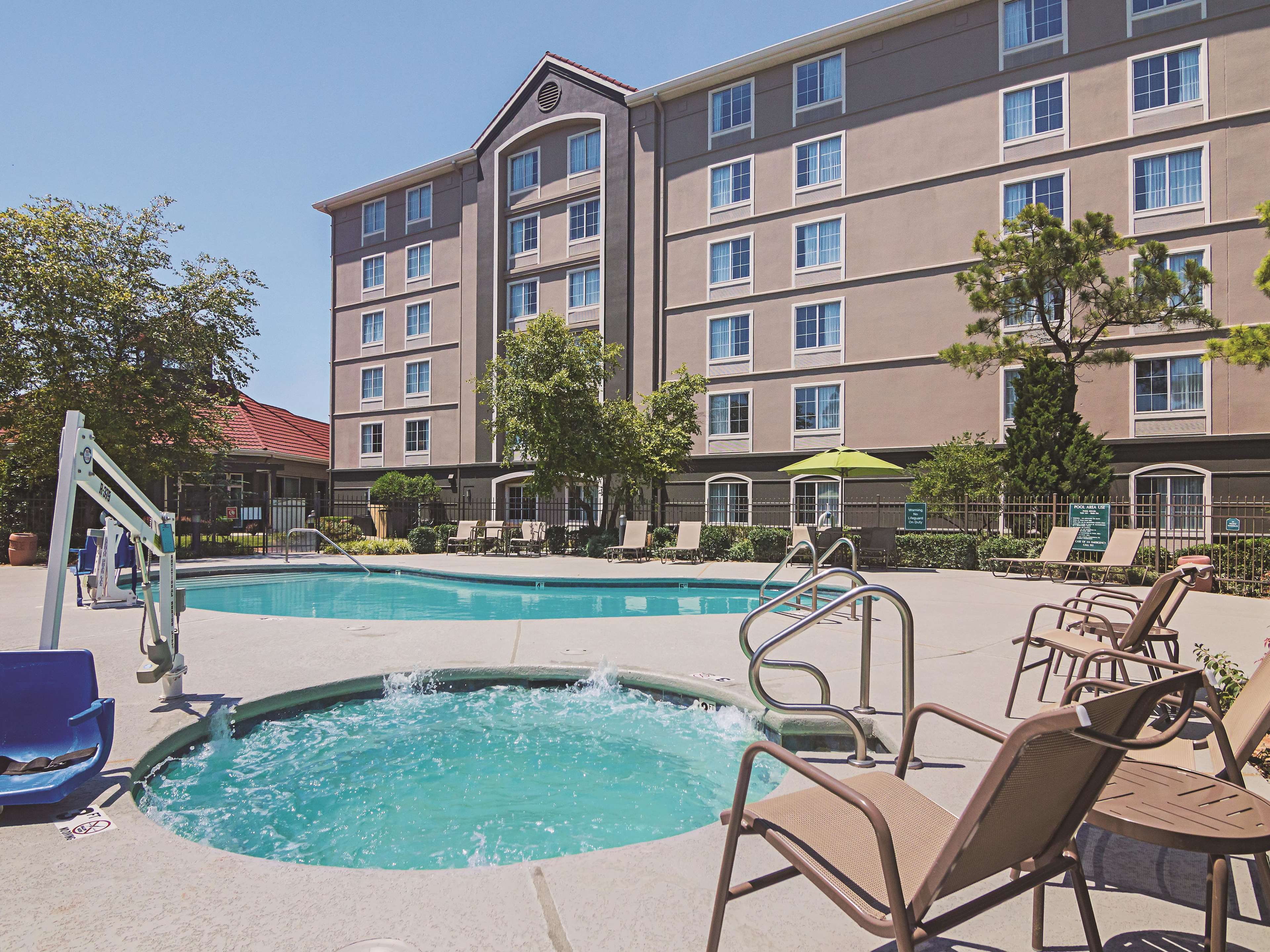 La Quinta Inn & Suites by Wyndham Oklahoma City - NW Expwy