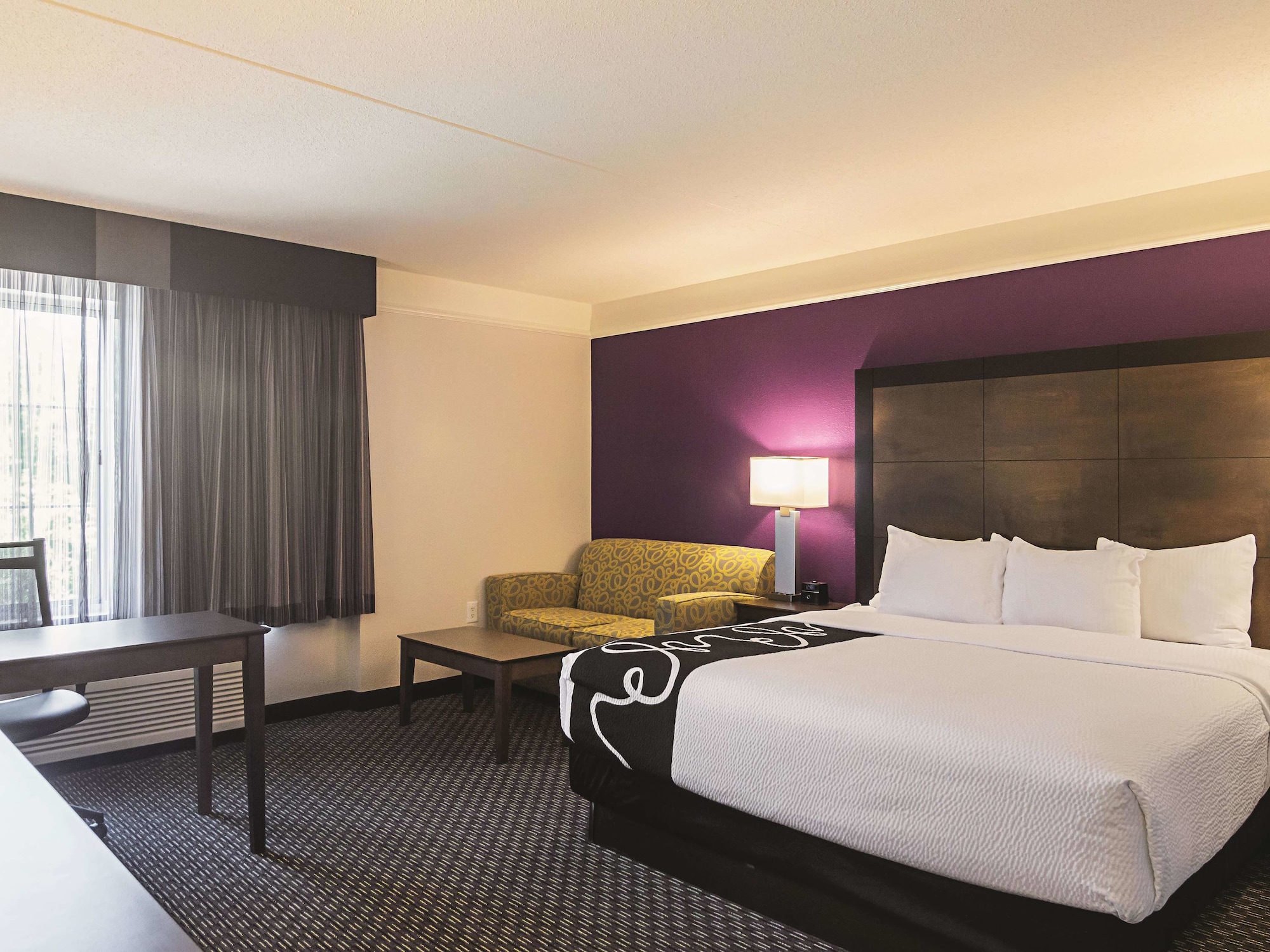 La Quinta Inn & Suites by Wyndham Oklahoma City - NW Expwy