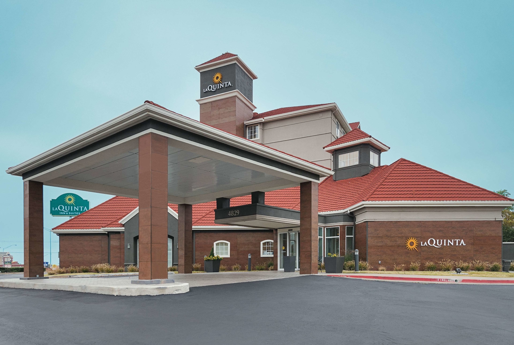 La Quinta Inn & Suites by Wyndham Oklahoma City - NW Expwy