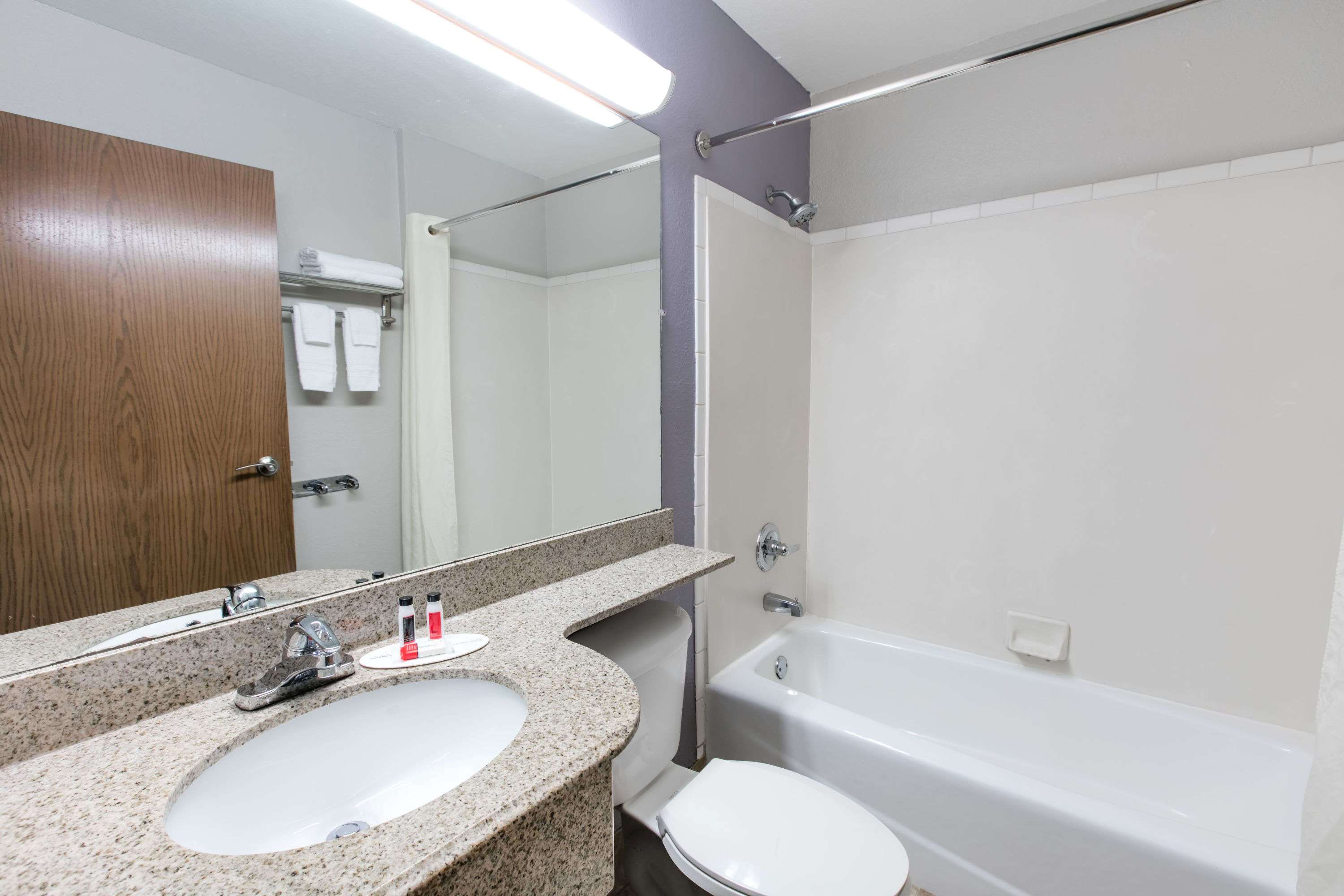 Microtel Inn & Suites by Wyndham Oklahoma City Airport