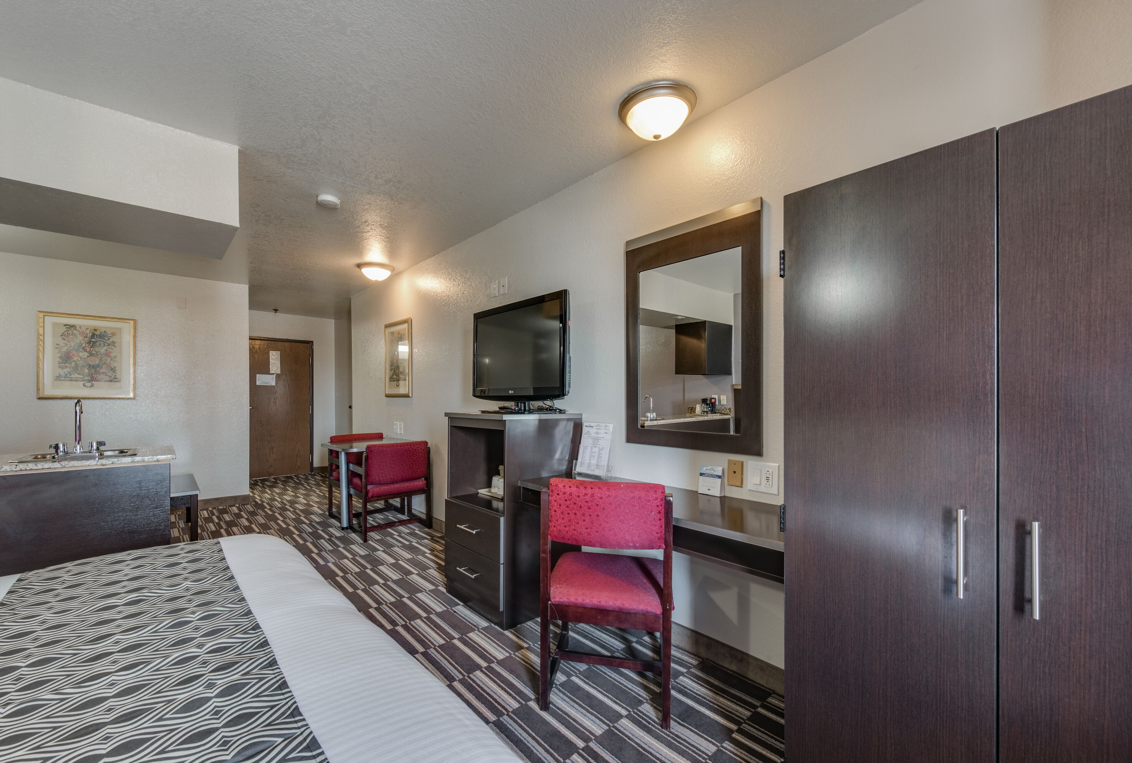 Microtel Inn & Suites by Wyndham Oklahoma City Airport