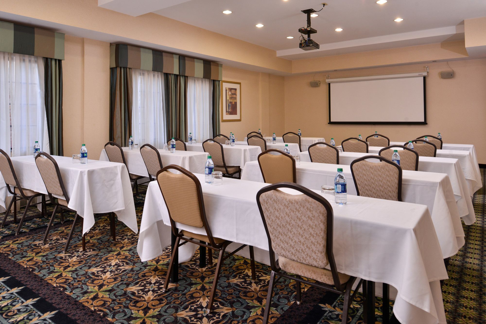Staybridge Suites Oklahoma City Airport