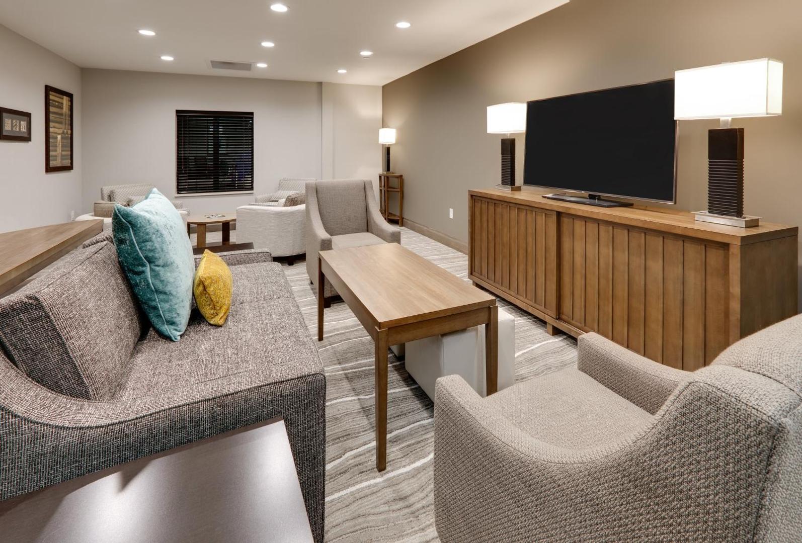 Staybridge Suites Oklahoma City Dwtn - Bricktown