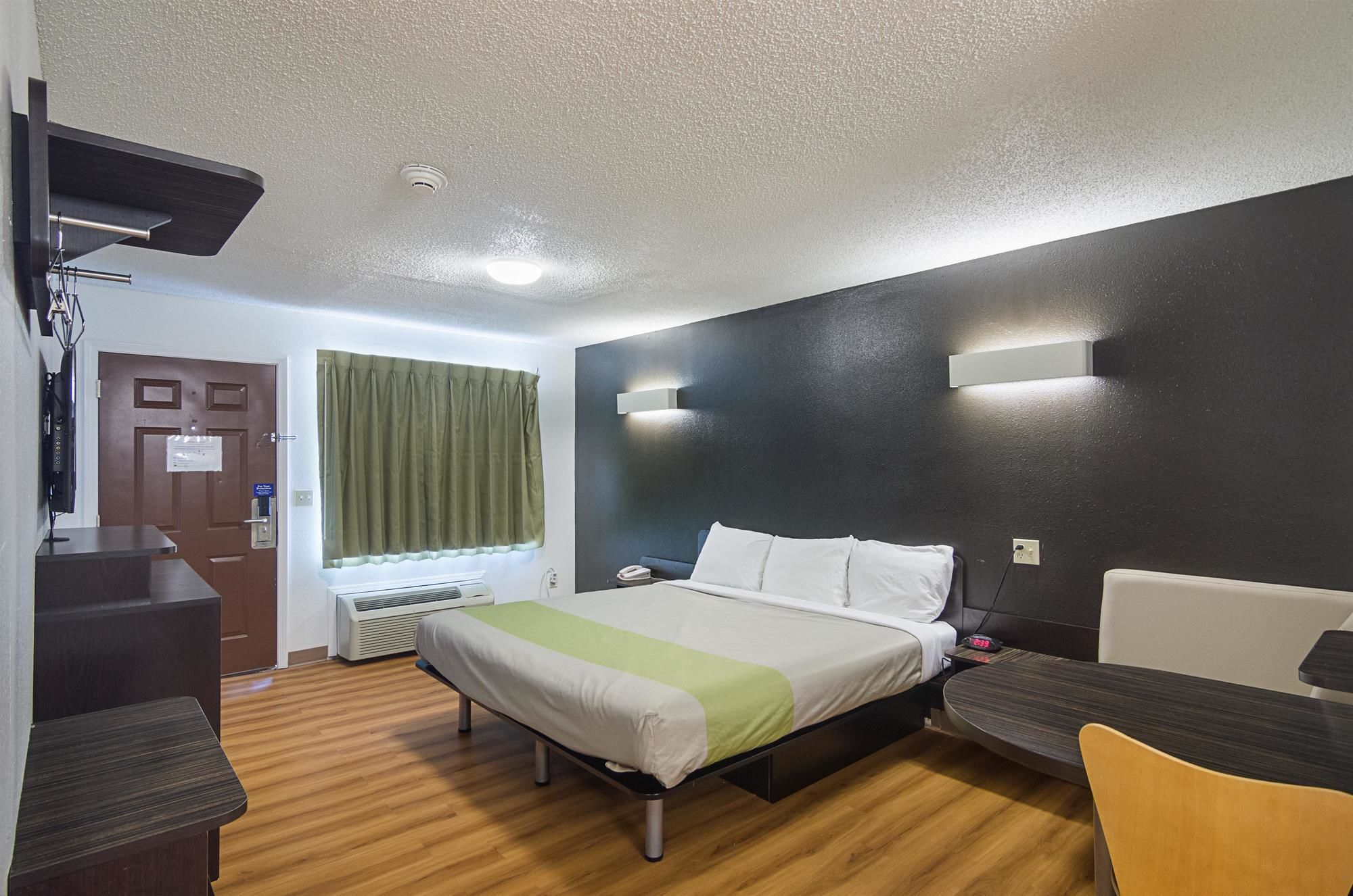 Studio Inn Extended Stay Oklahoma City Airport by OYO