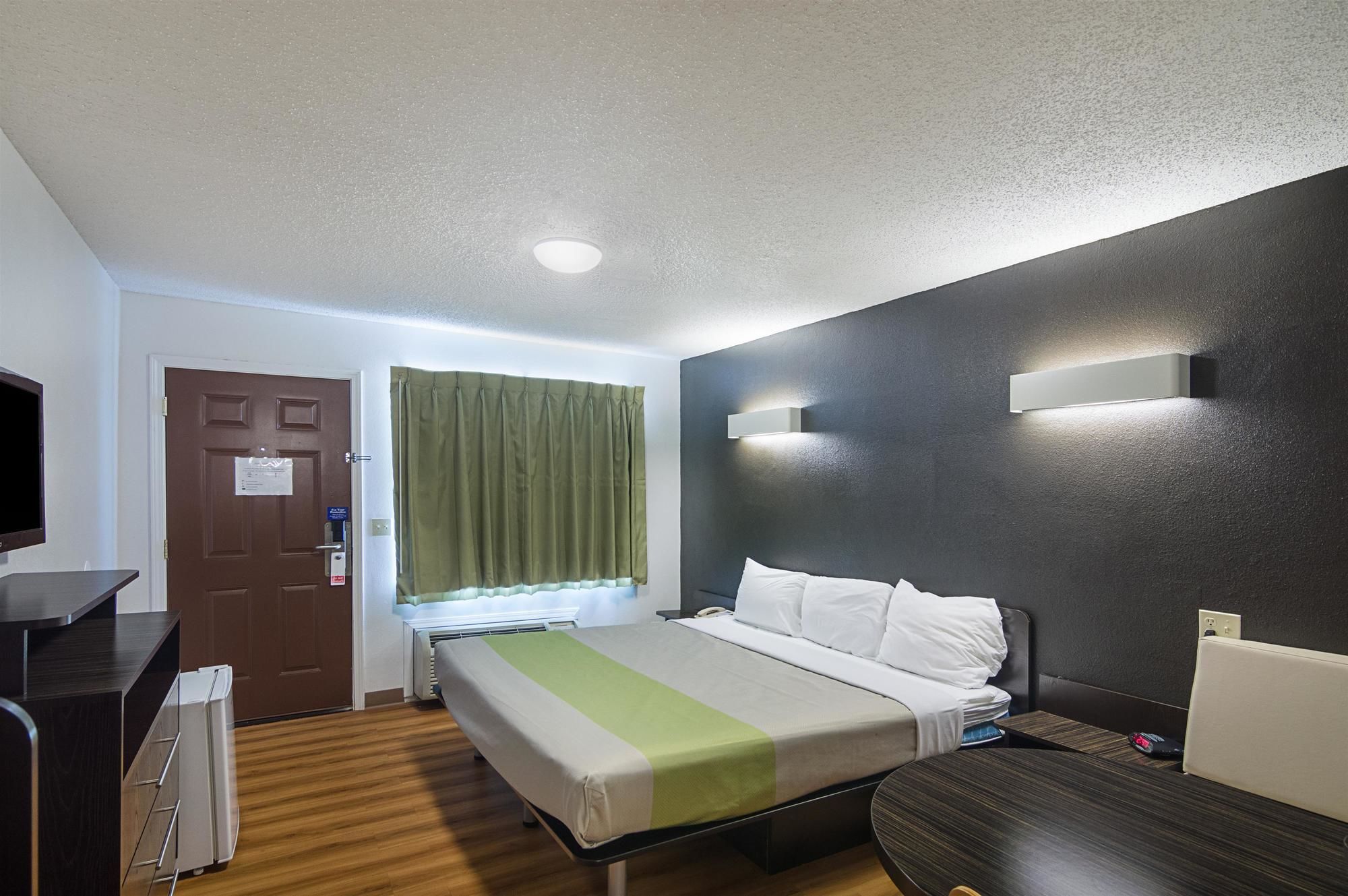 Studio Inn Extended Stay Oklahoma City Airport by OYO