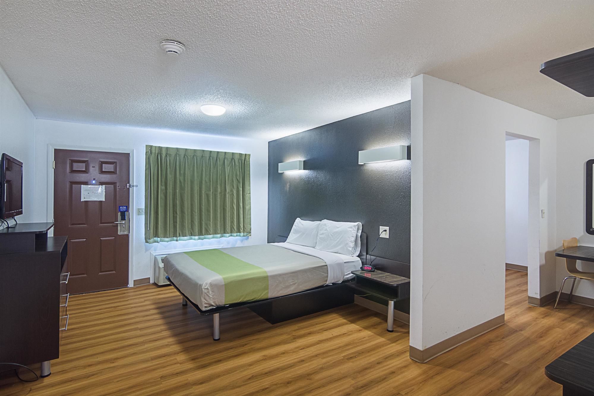 Studio Inn Extended Stay Oklahoma City Airport by OYO