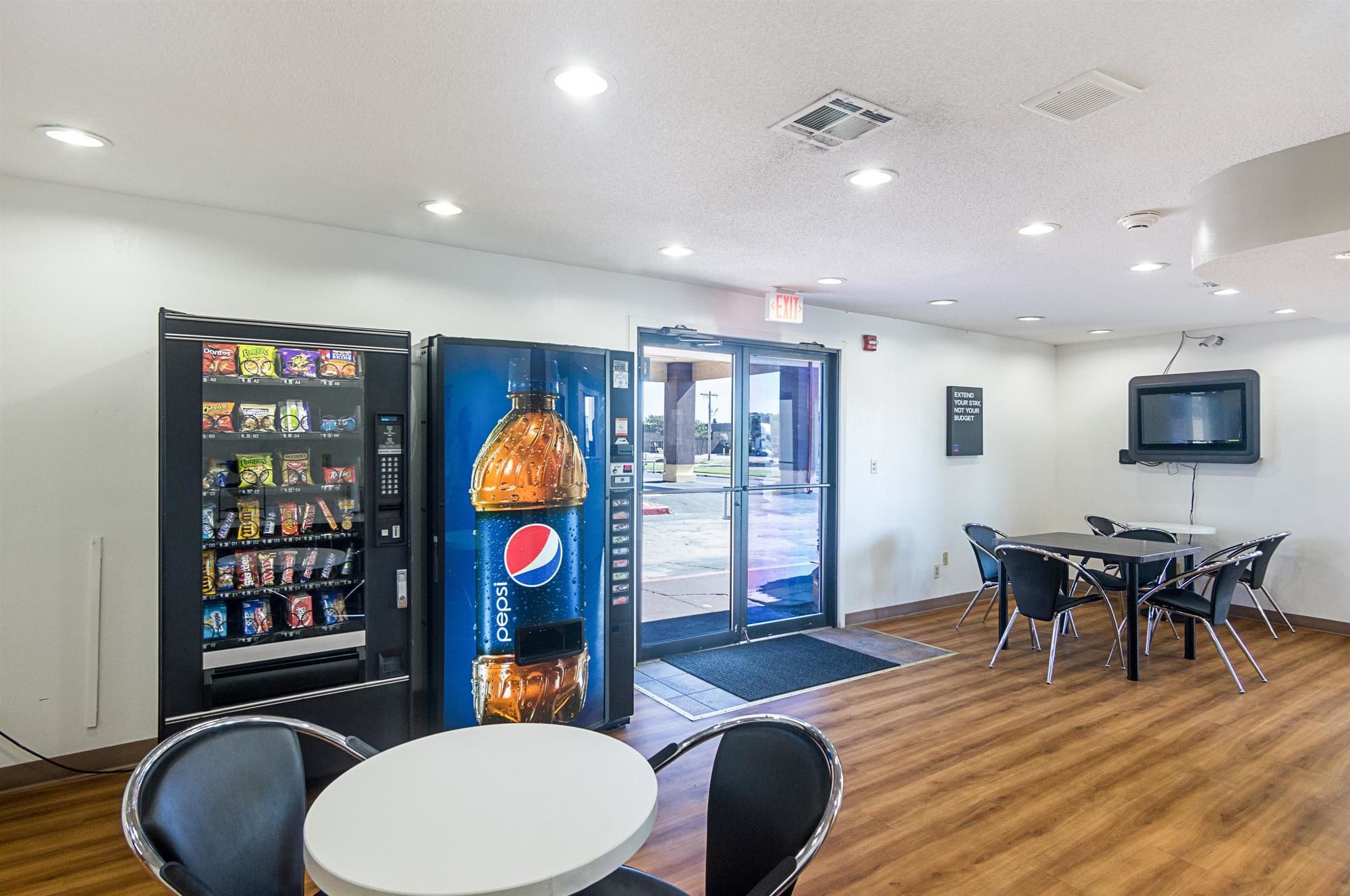 Studio Inn Extended Stay Oklahoma City Airport by OYO