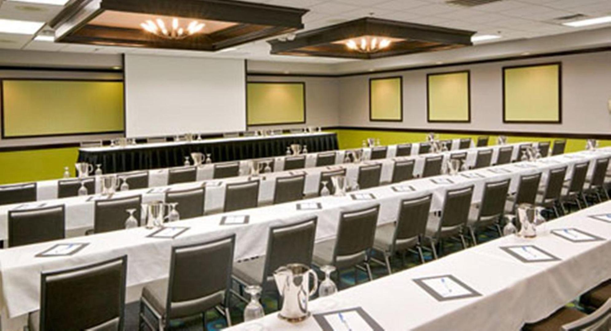 Wyndham Garden Oklahoma City Conference Ctr/Airpt/Bricktown