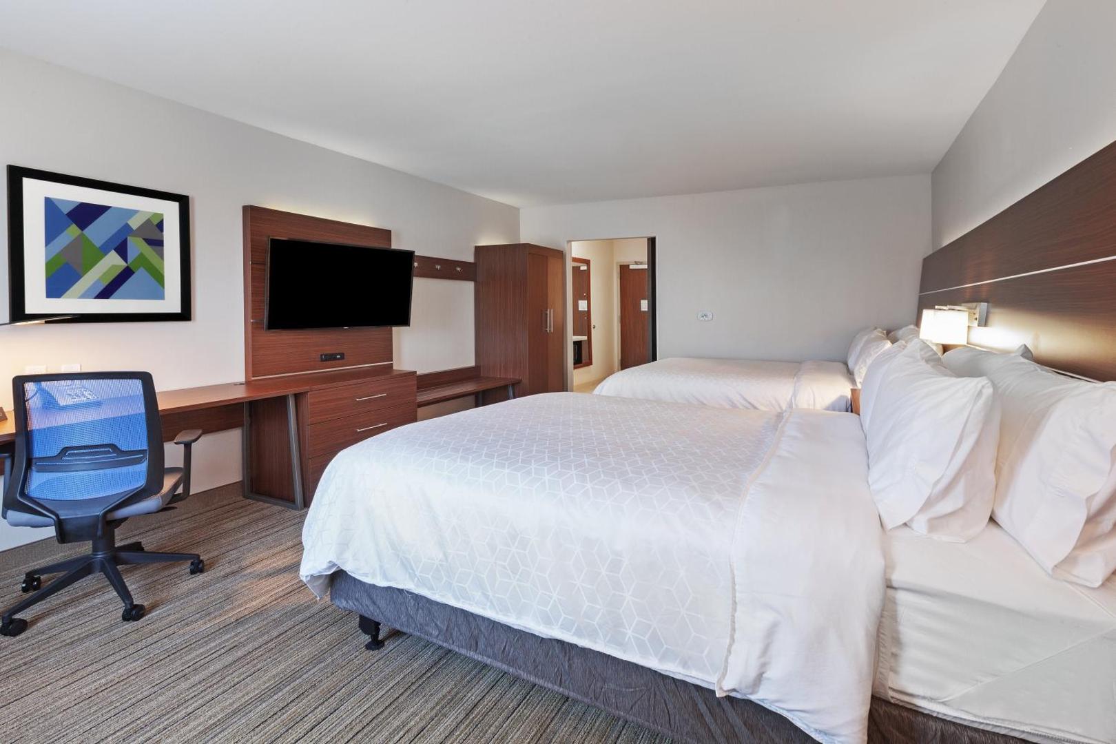 Holiday Inn Express & Suites Tulsa Northeast - Owasso