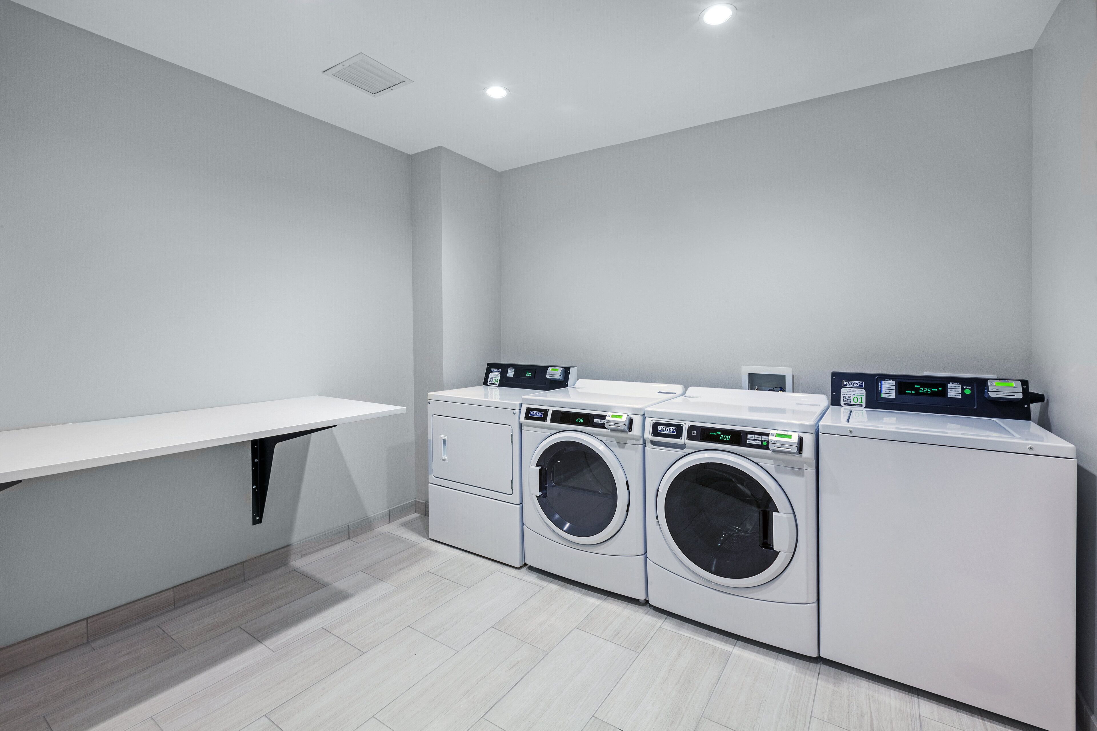 Holiday Inn Express & Suites Tulsa Northeast - Owasso