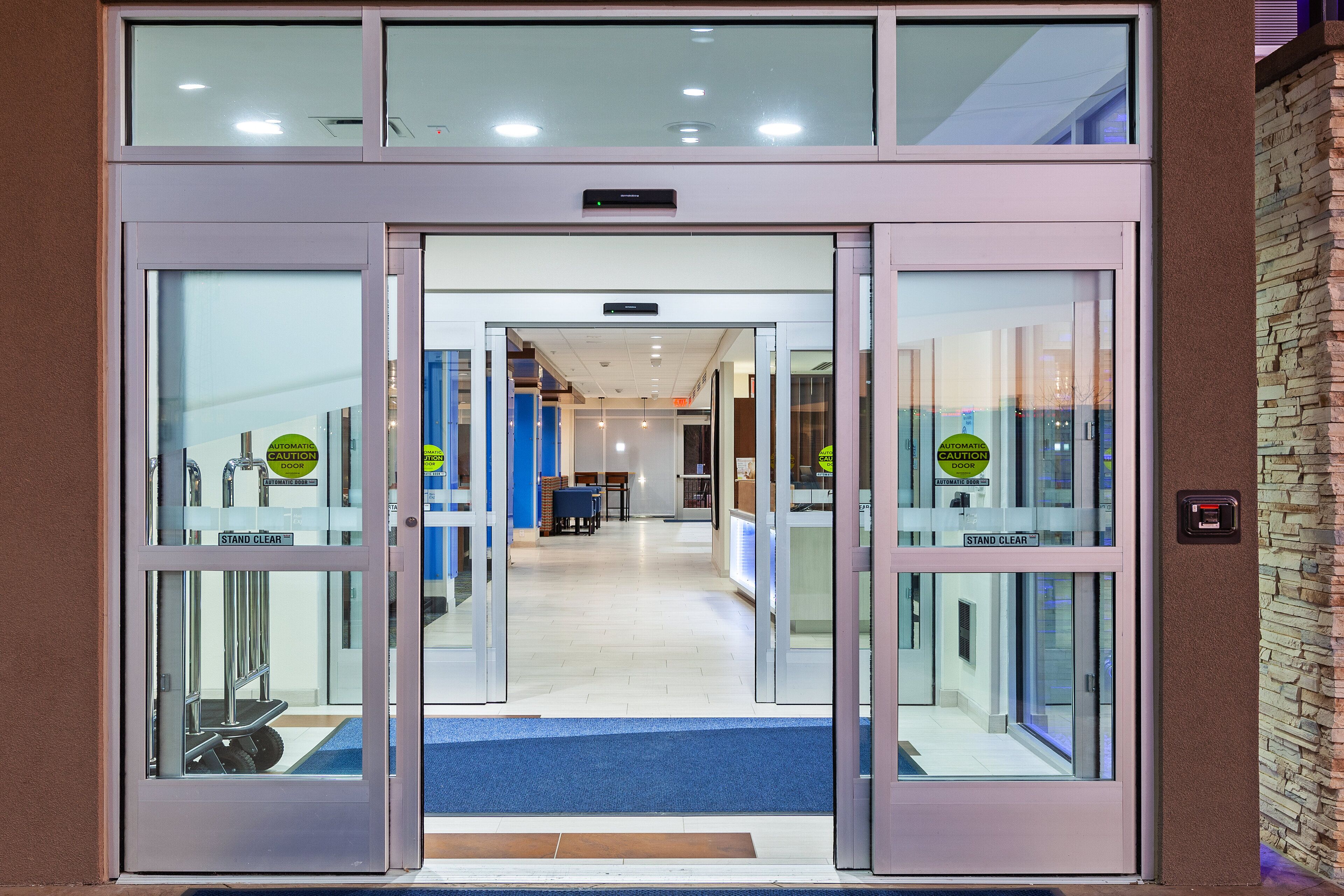 Holiday Inn Express & Suites Tulsa Northeast - Owasso