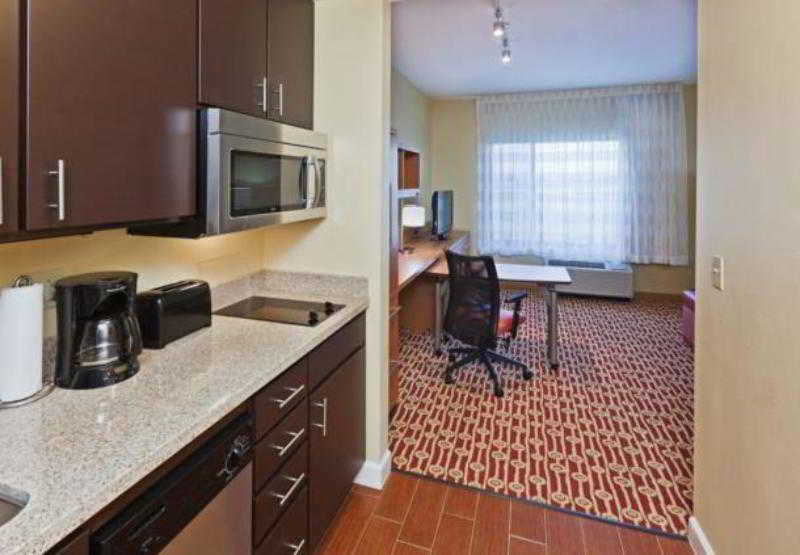 TownePlace Suites Tulsa North/Owasso