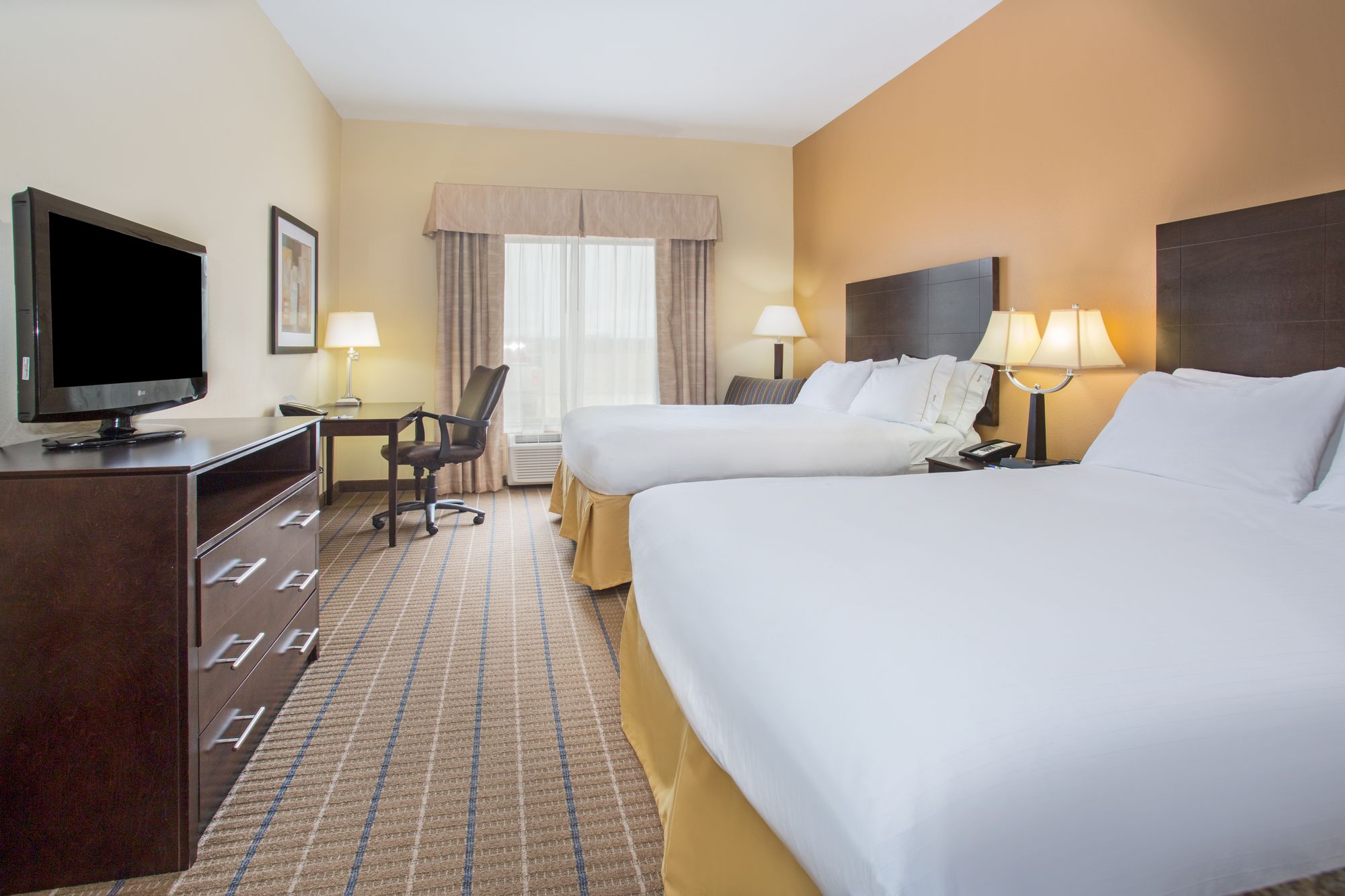 Holiday Inn Express Hotel & Suites Pauls Valley