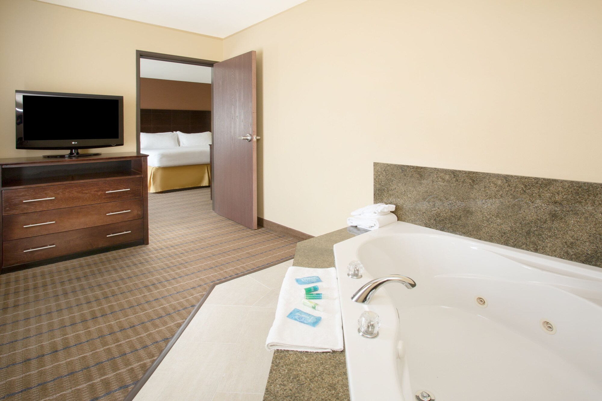 Holiday Inn Express Hotel & Suites Pauls Valley