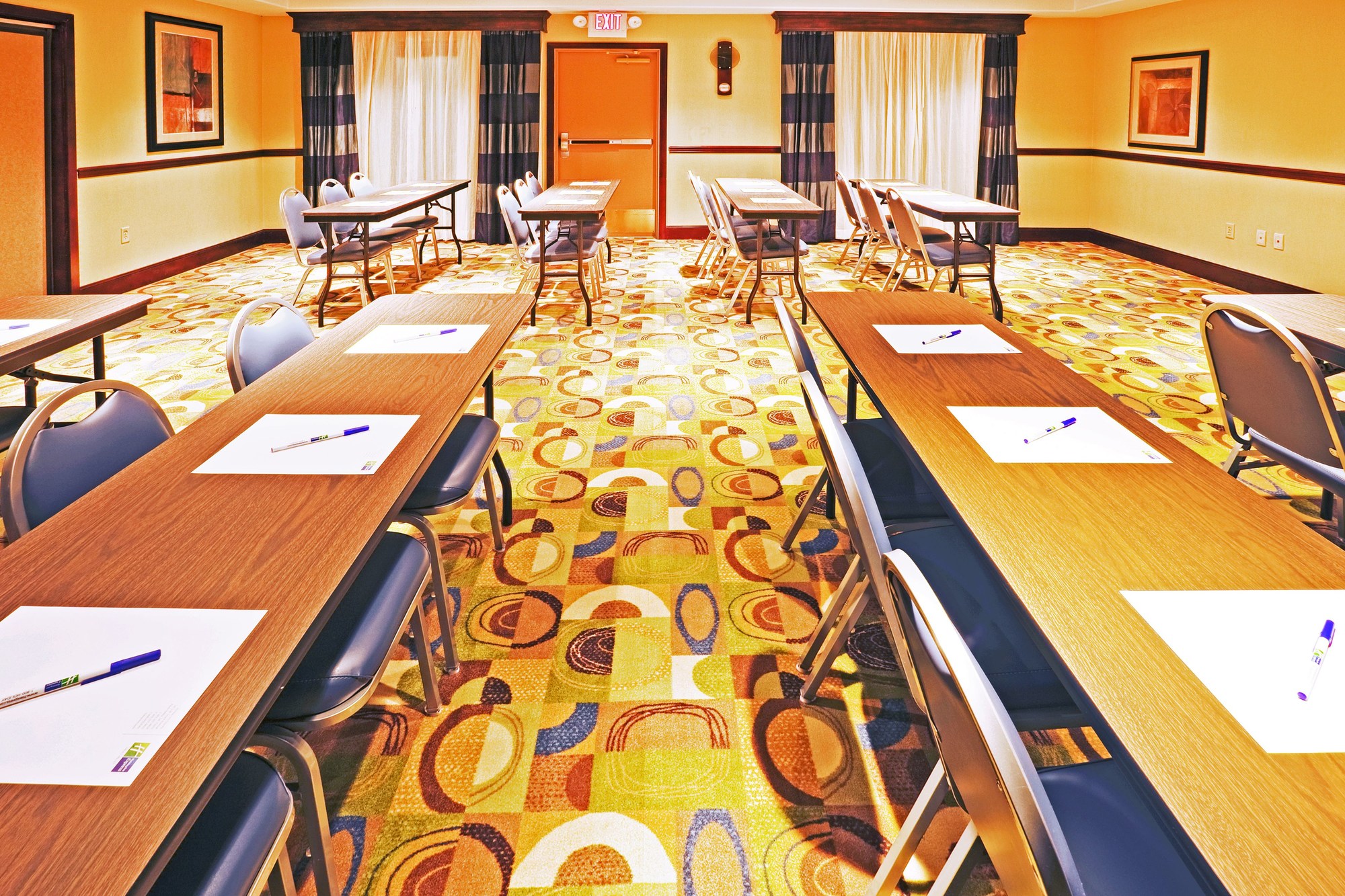 Holiday Inn Express Hotel & Suites Pauls Valley