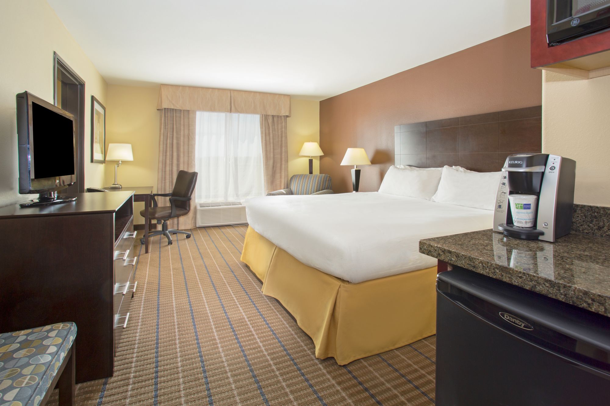 Holiday Inn Express Hotel & Suites Pauls Valley