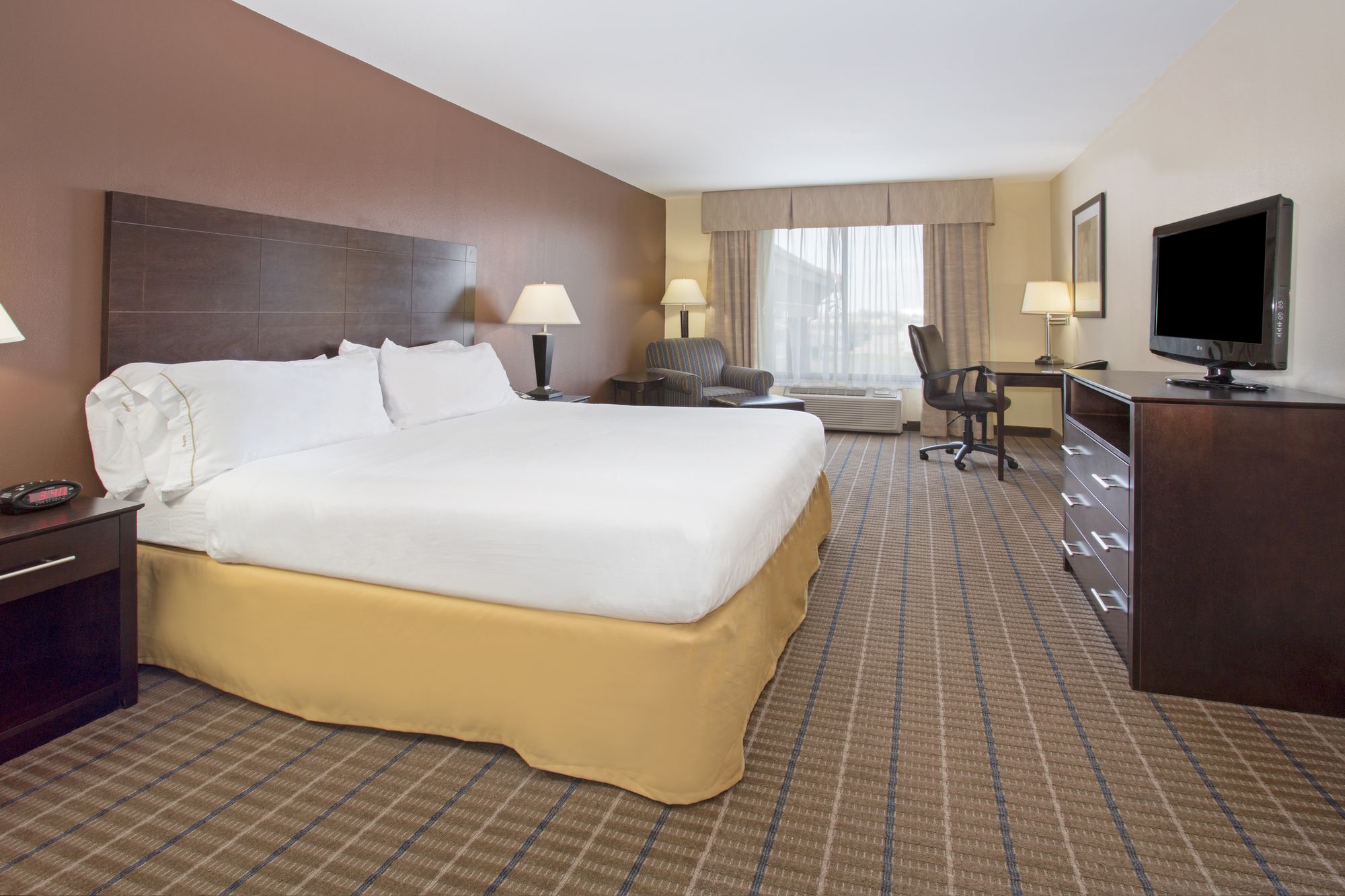 Holiday Inn Express Hotel & Suites Pauls Valley