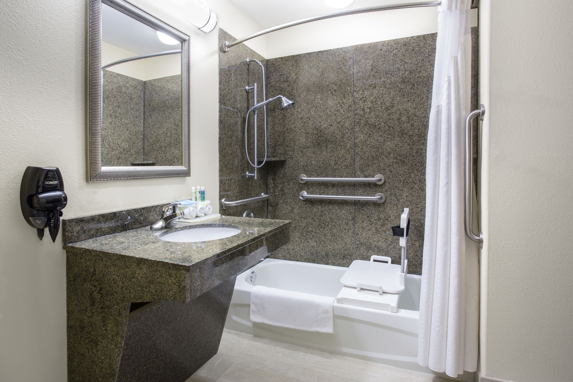 Holiday Inn Express Hotel & Suites Pauls Valley