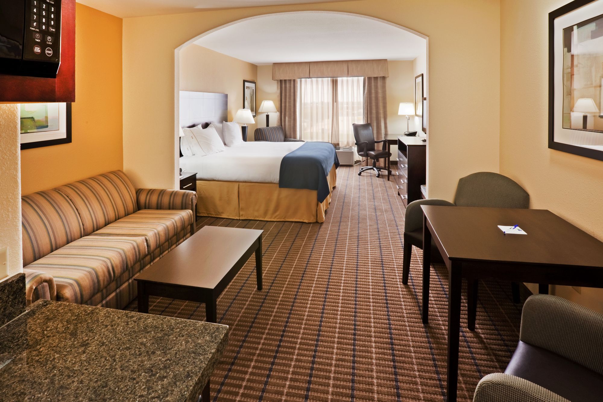Holiday Inn Express Hotel & Suites Pauls Valley