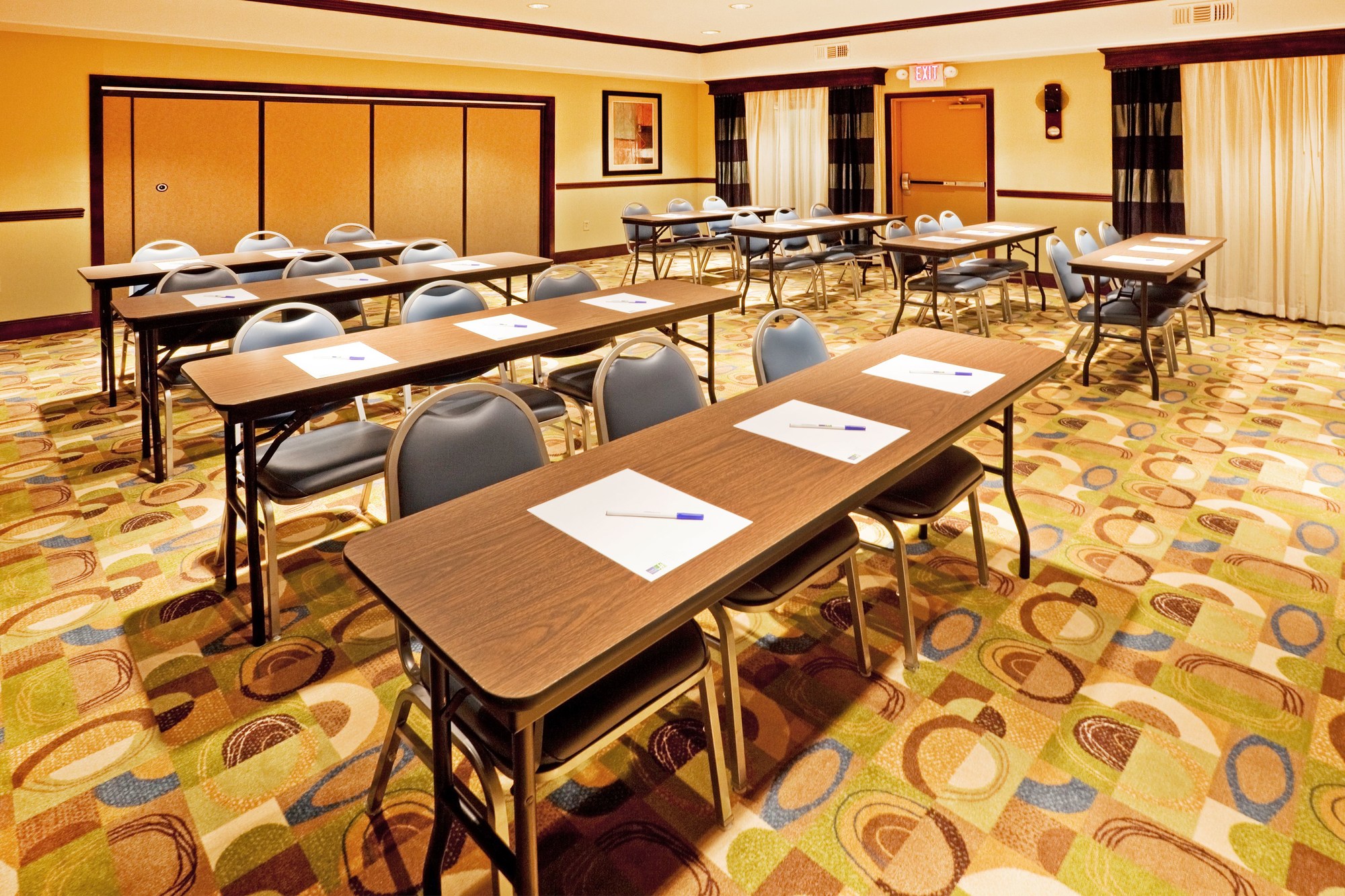 Holiday Inn Express Hotel & Suites Pauls Valley