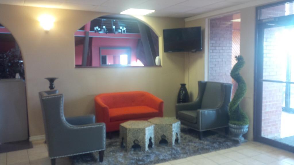 American Best Inn By OYO Rooms