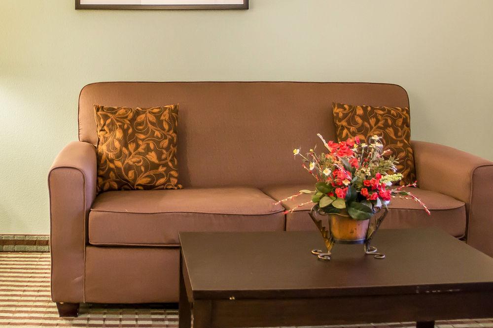 Comfort Inn & Suites Perry I-35
