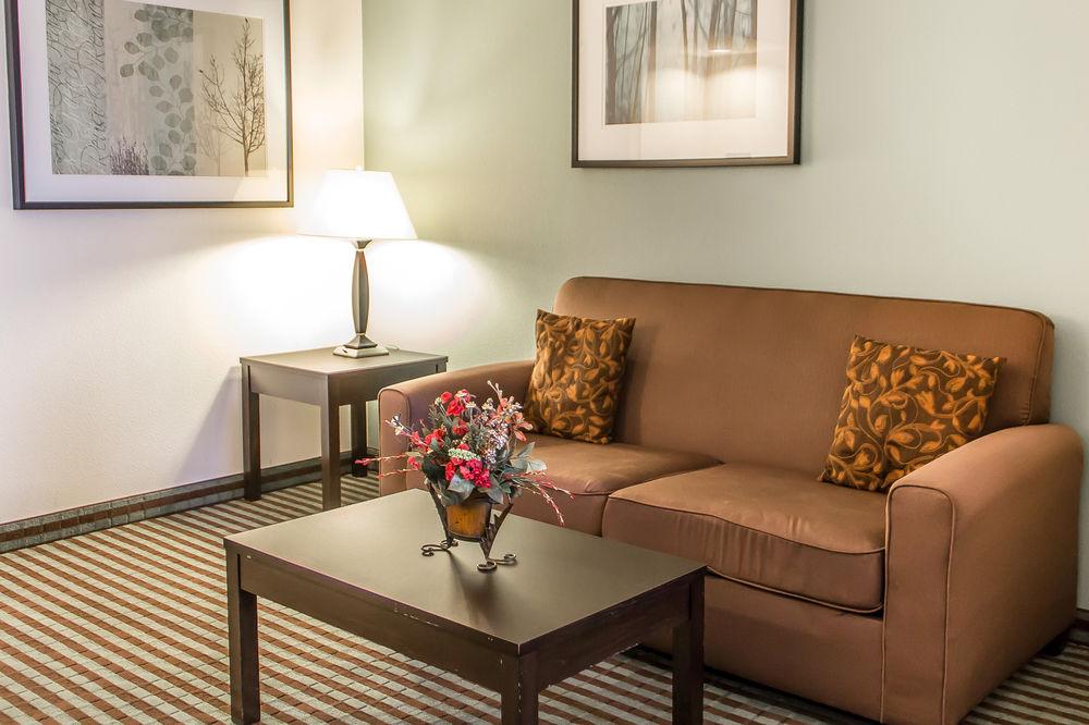Comfort Inn & Suites Perry I-35